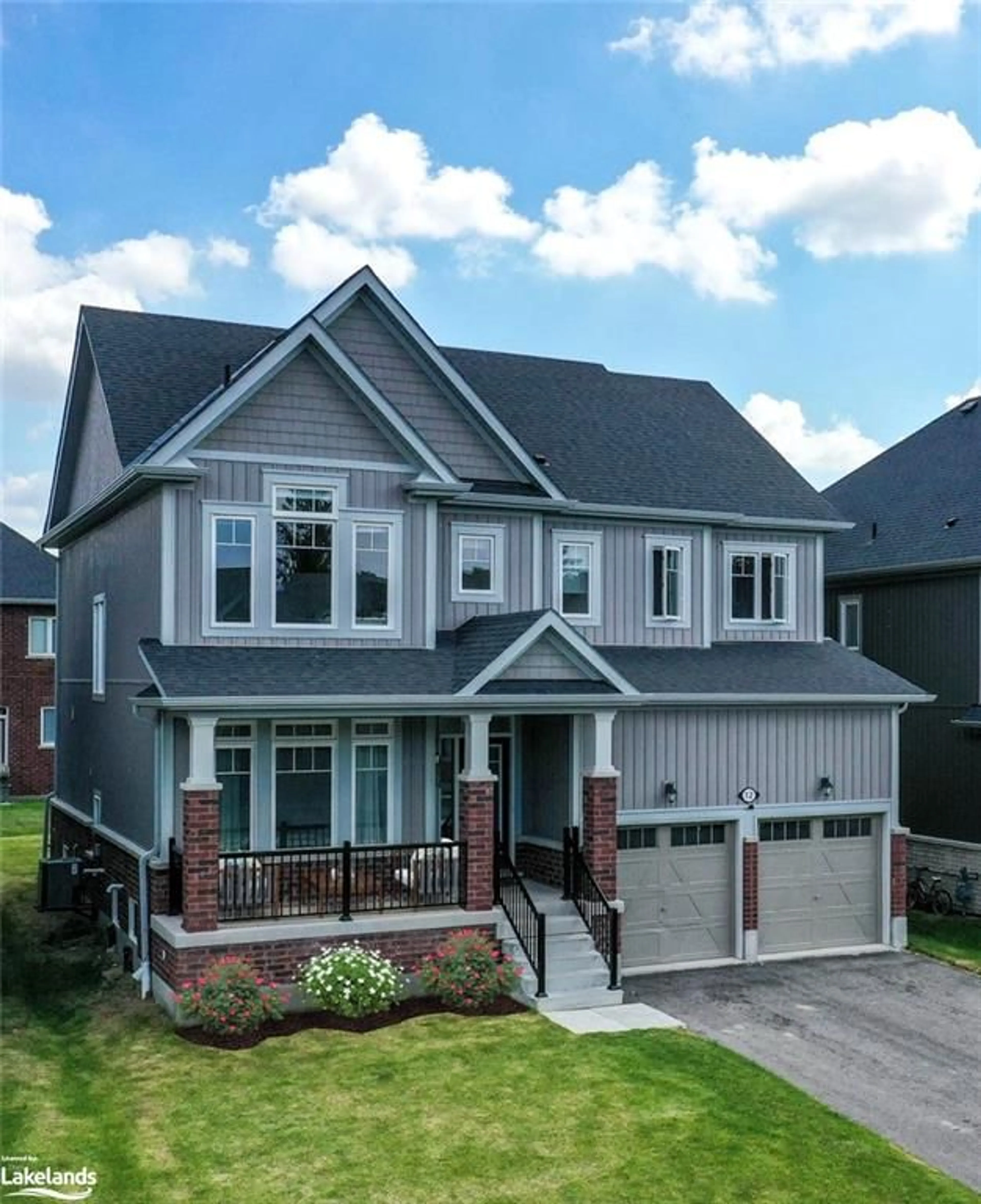 Frontside or backside of a home for 12 Mclean Ave, Collingwood Ontario L9Y 3V2