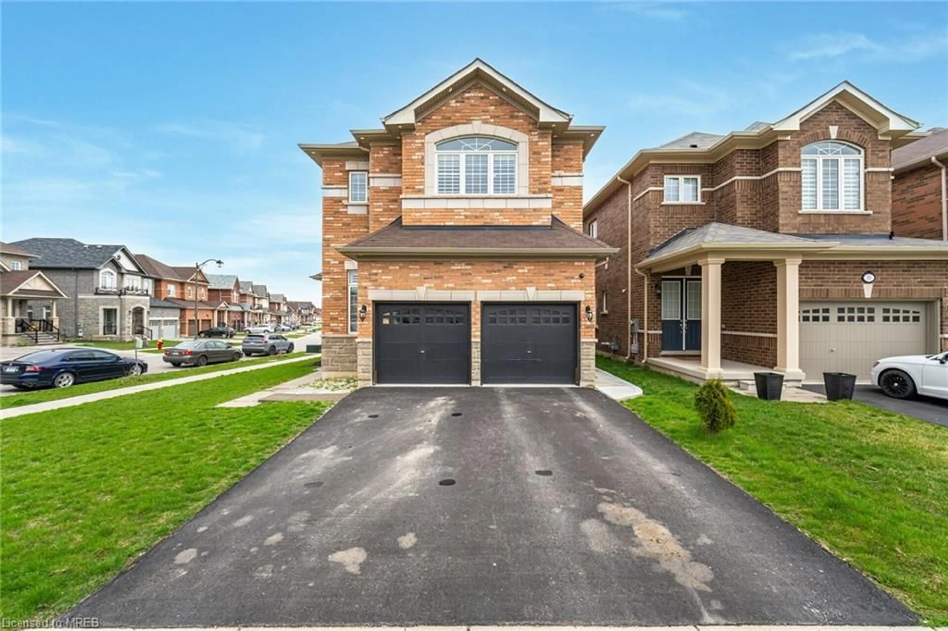 Home with brick exterior material for 80 Morningside Dr, Halton Hills Ontario L7G 0M1