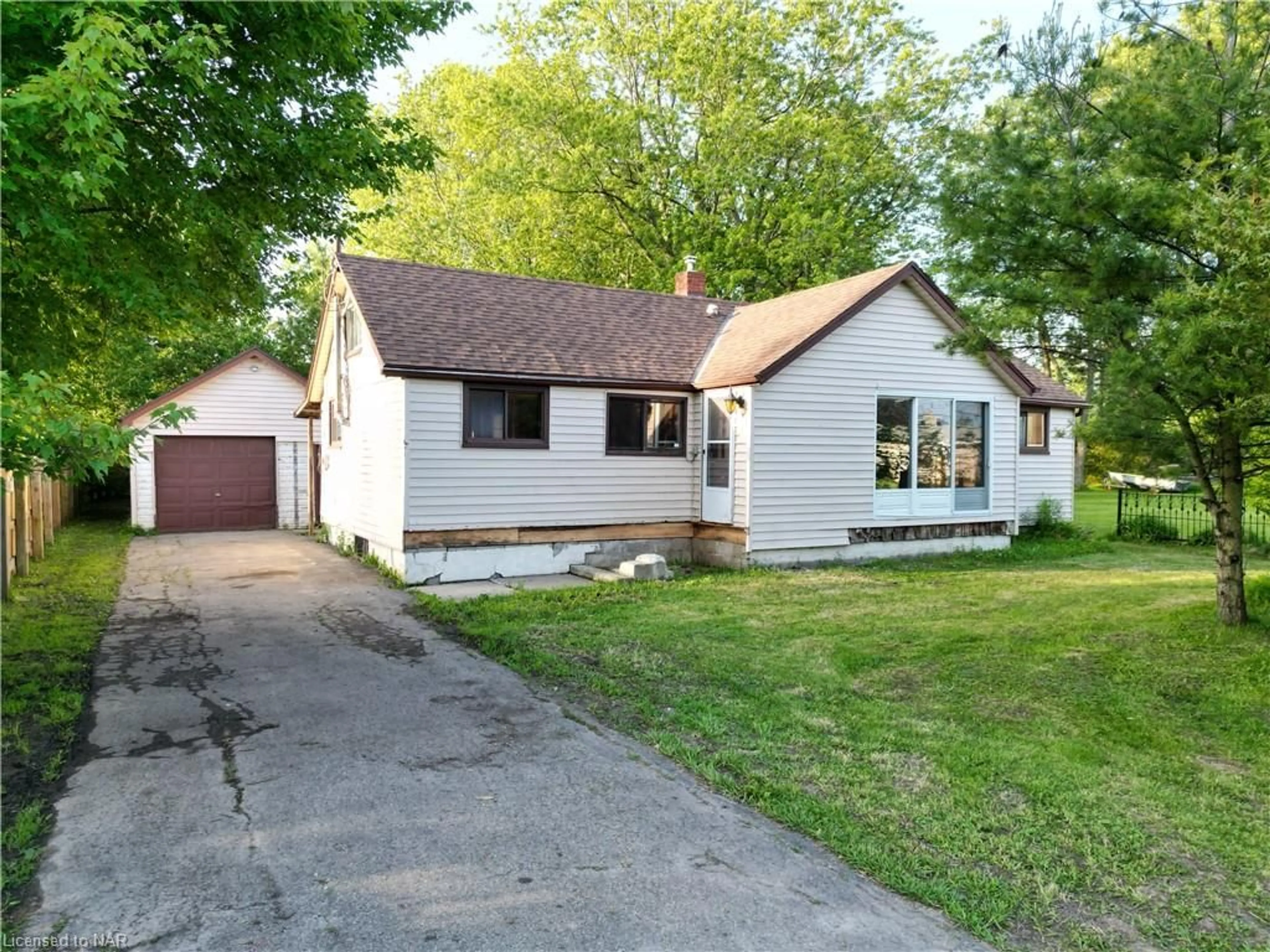 Frontside or backside of a home for 10848 Lakeshore Road, Wainfleet Ontario L3K 5V4