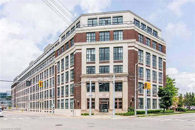 Additional property image - 404 King St Unit 117