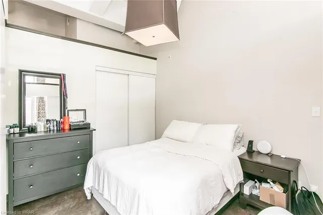 Additional property image - 404 King St Unit 117