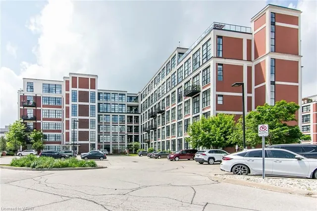 Additional property image - 404 King St Unit 117