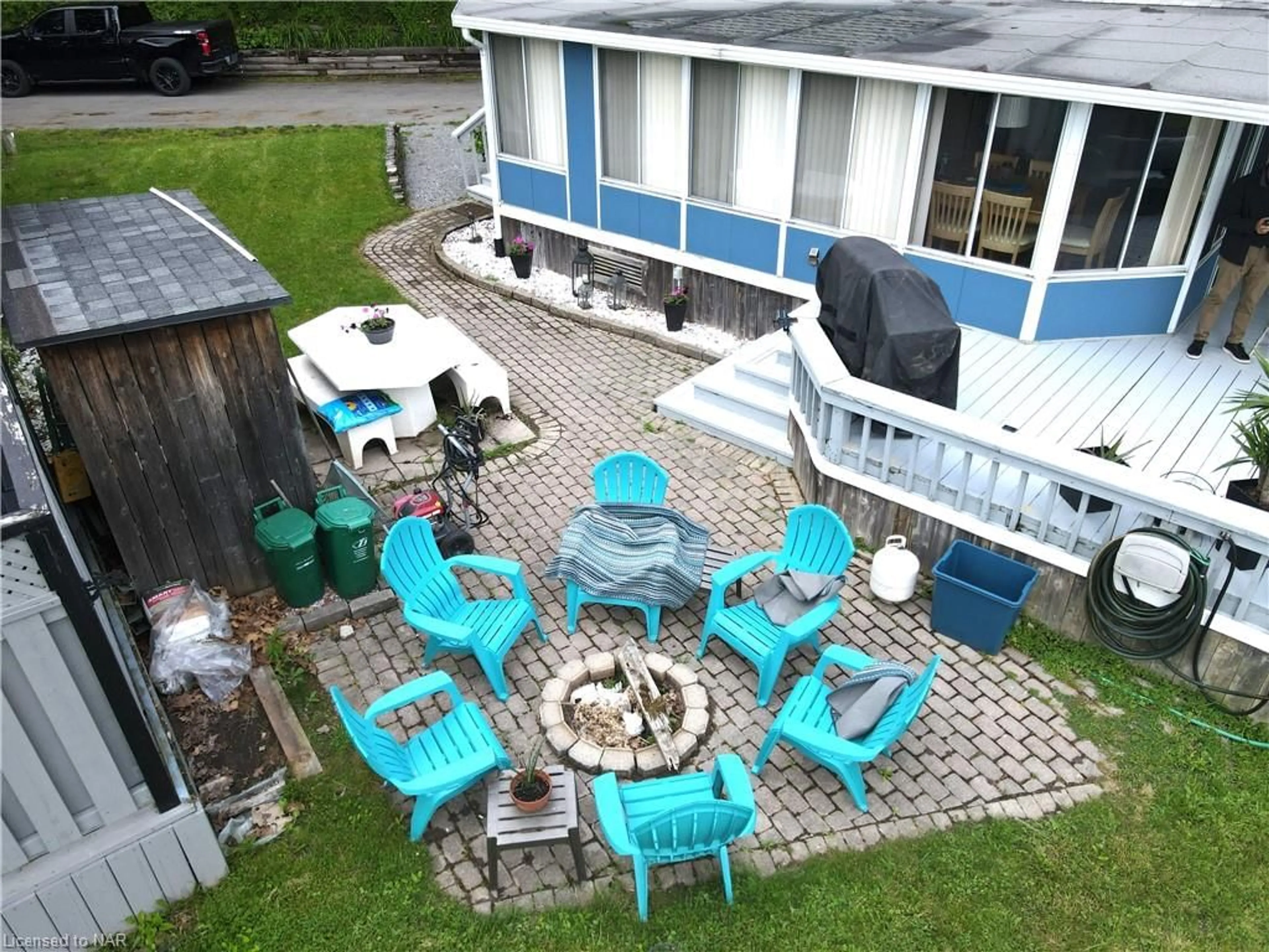 Patio for 9 Fishermans Hill, Sherkston Ontario L0S 1R0