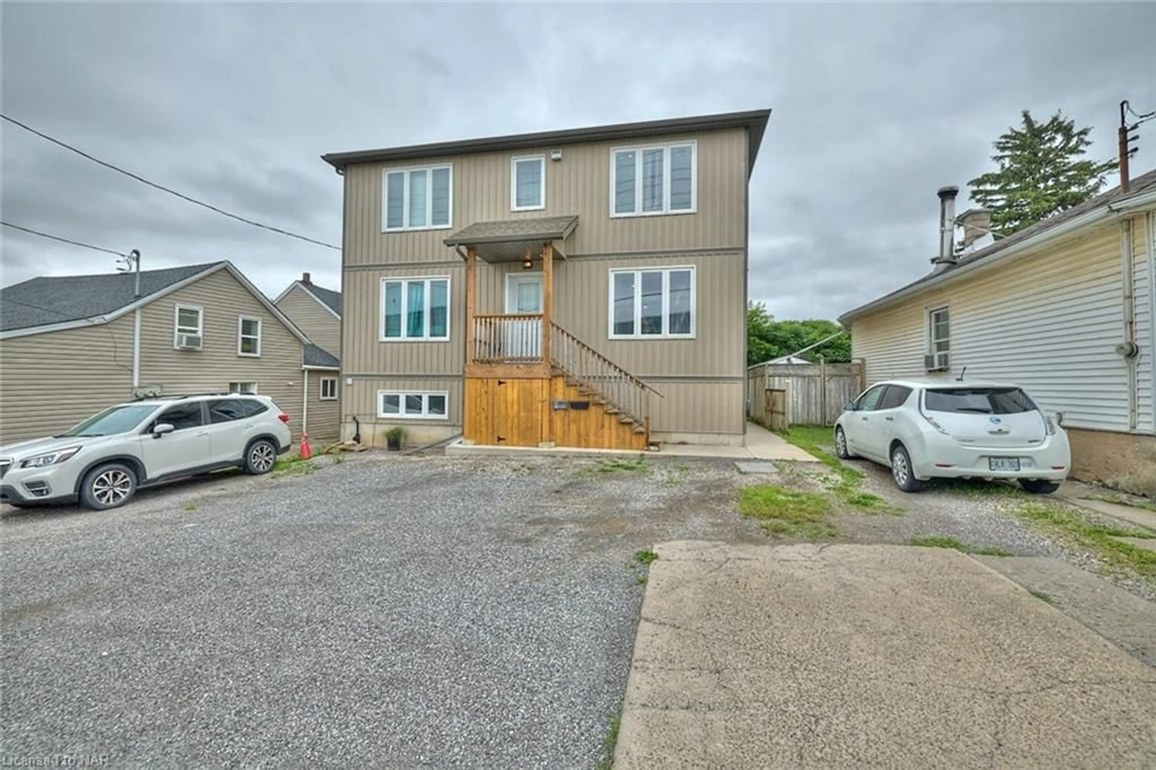 A pic from exterior of the house or condo for 28 Merritt St, St. Catharines Ontario L2T 1J3