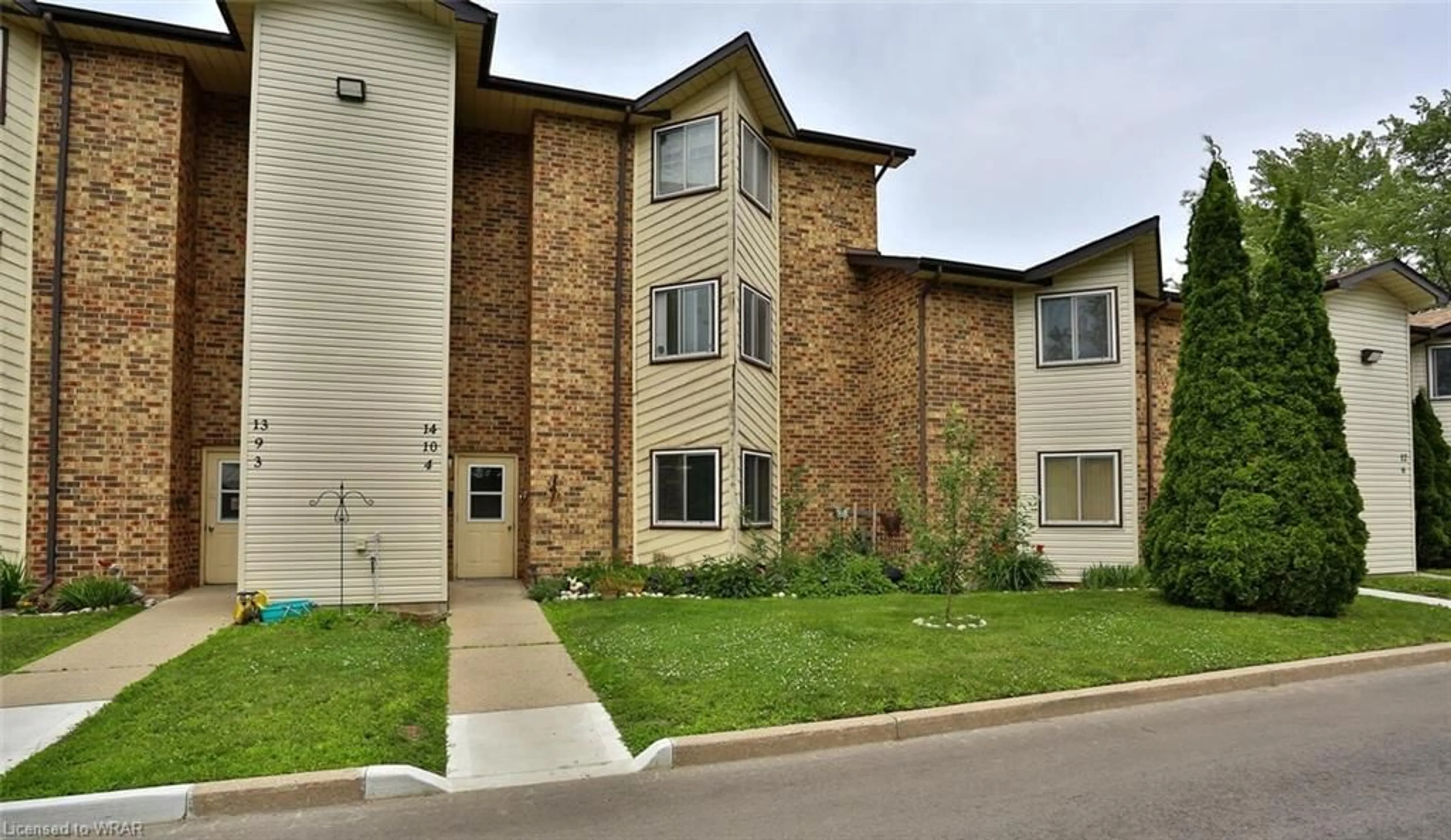 A pic from exterior of the house or condo for 169 Bechtel St #4, Cambridge Ontario N3C 1Z8