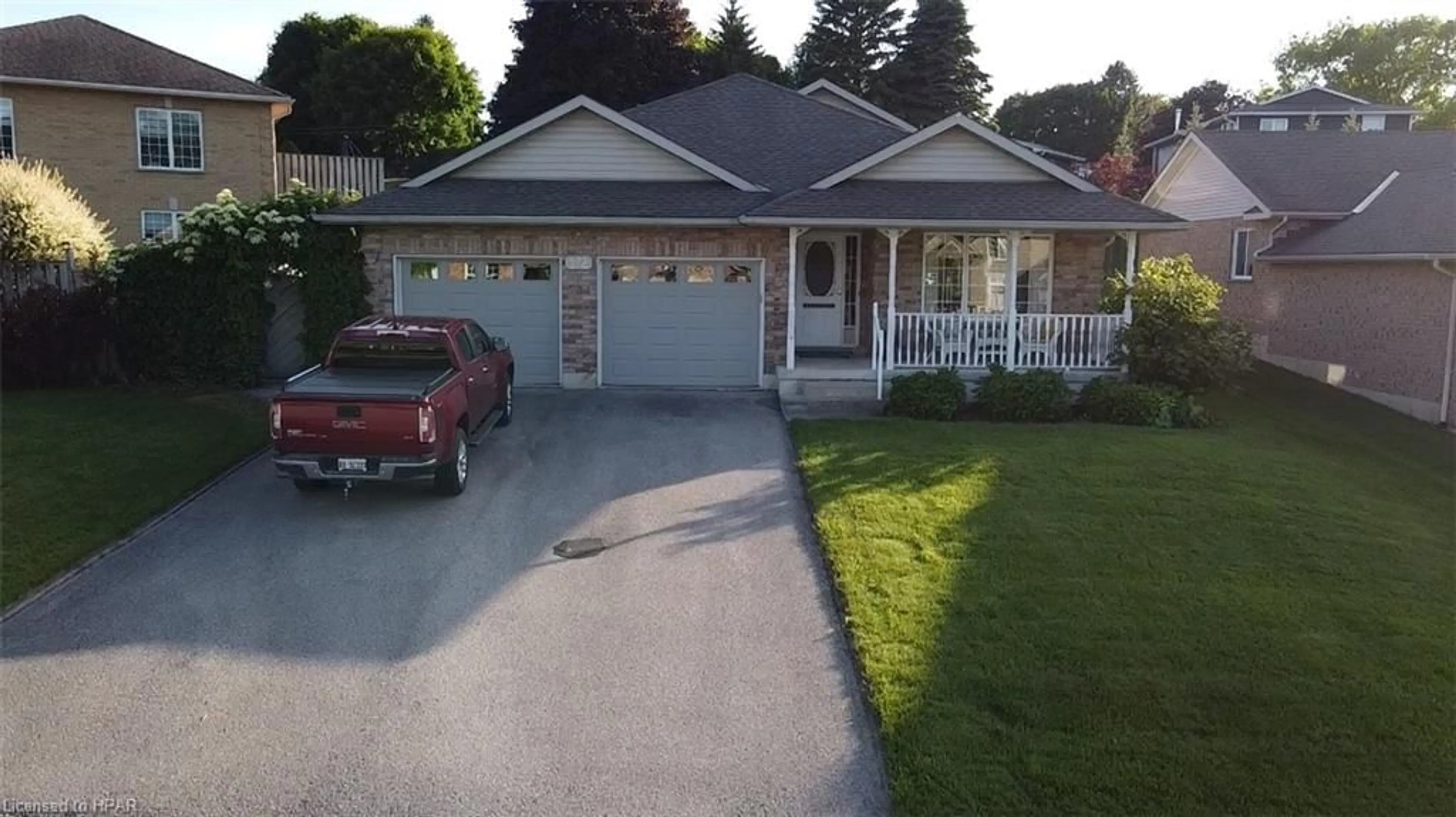 Frontside or backside of a home for 172 Park Dr, Wingham Ontario N0G 2W0