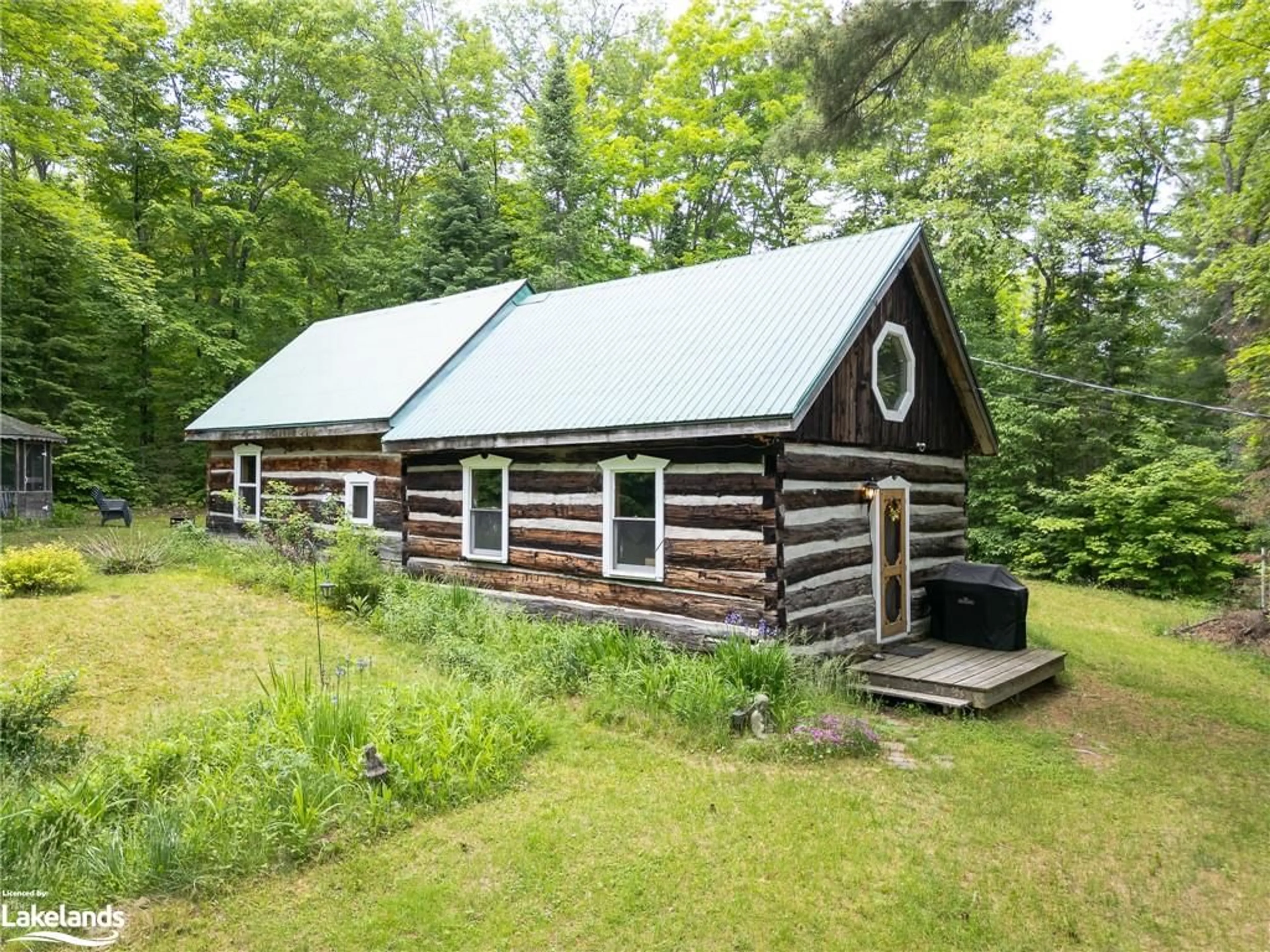 Cottage for 1002 Tribble Rd, Utterson Ontario P0B 1M0