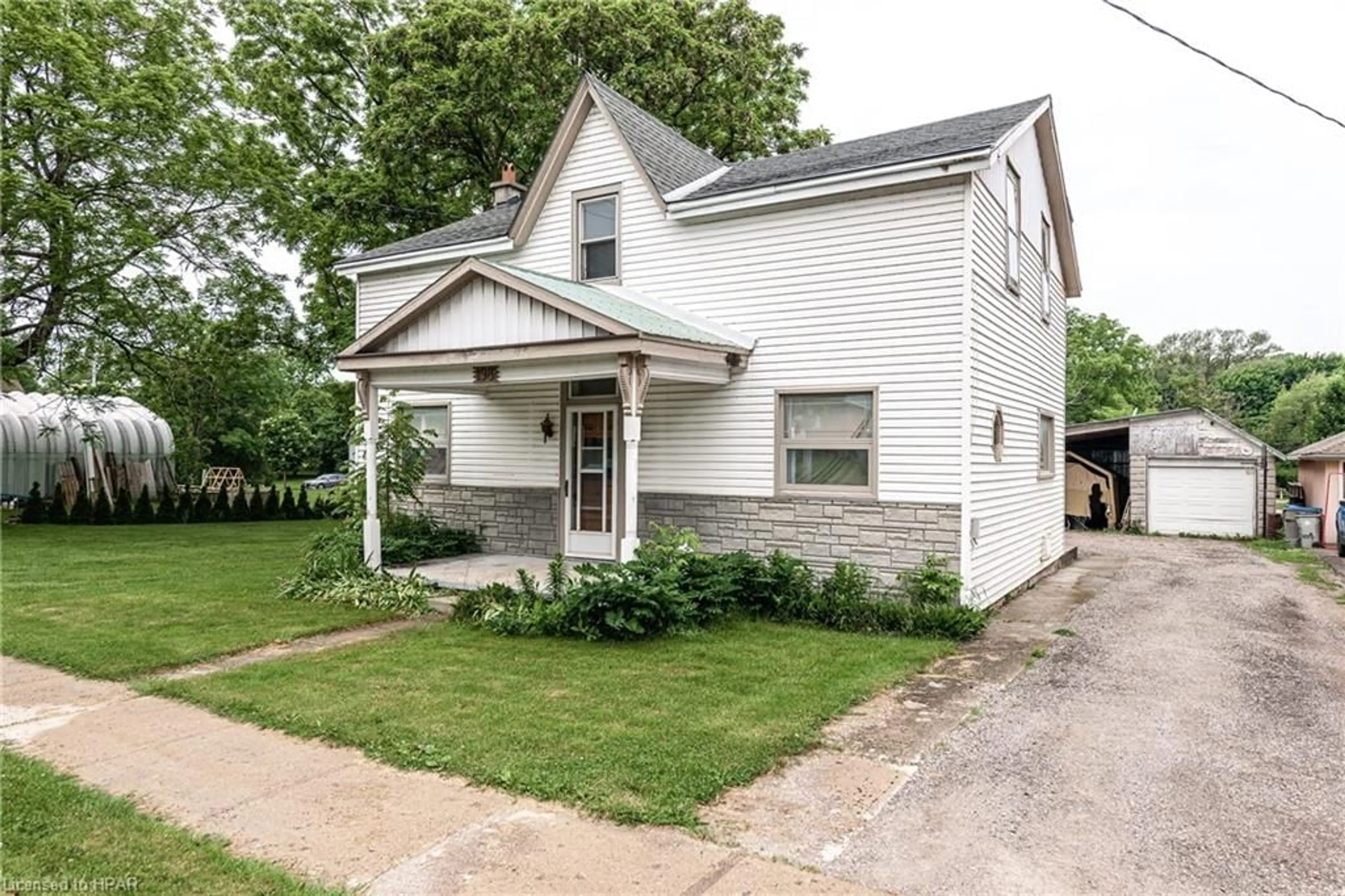 Frontside or backside of a home for 198 Water St, St. Marys Ontario N4X 1C5