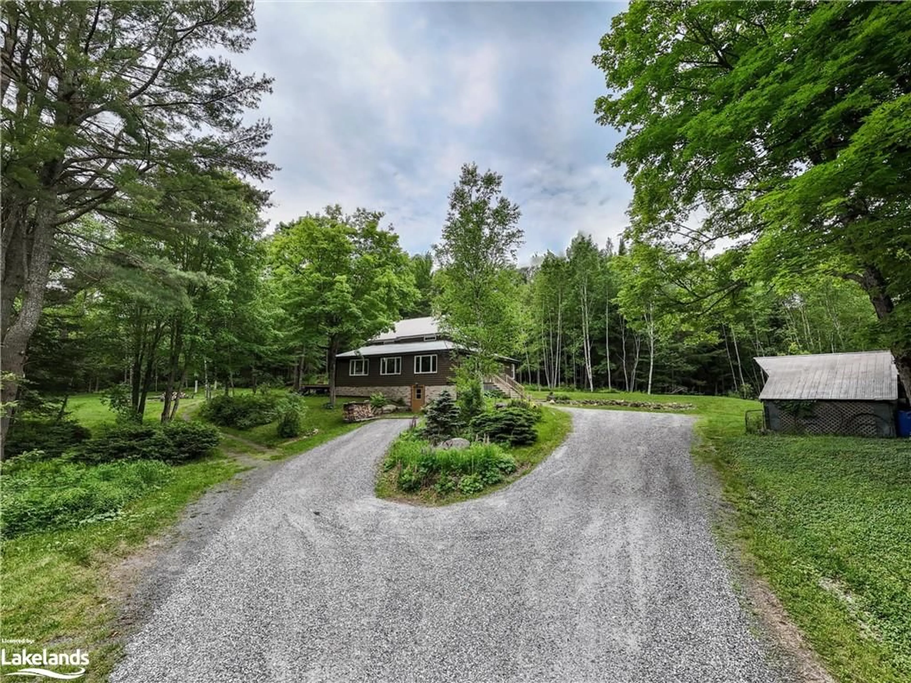 Cottage for 1107 Highway 141, Utterson Ontario P0B 1M0