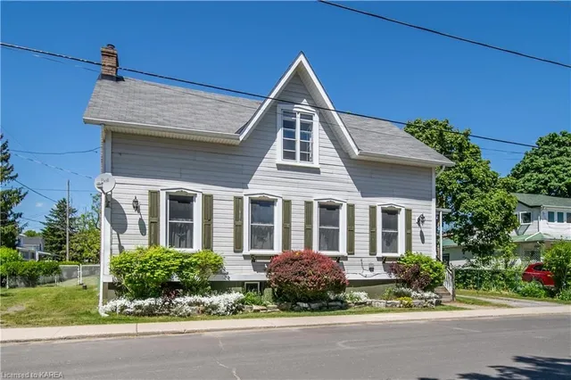 3998 Colebrooke Road, Harrowsmith 3