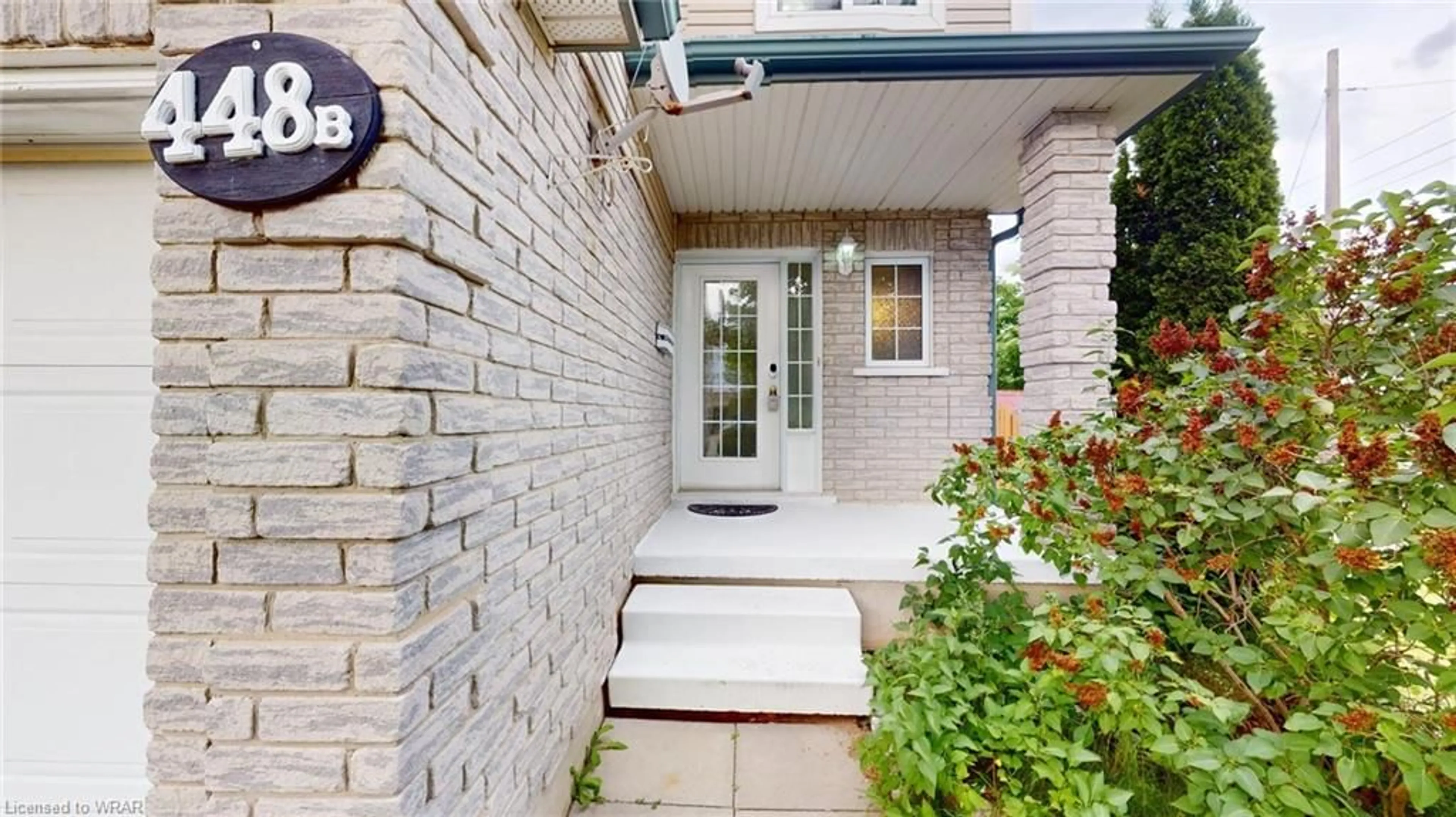 Patio for 448 Harbour View Cres #B, Waterloo Ontario N2K 4A3
