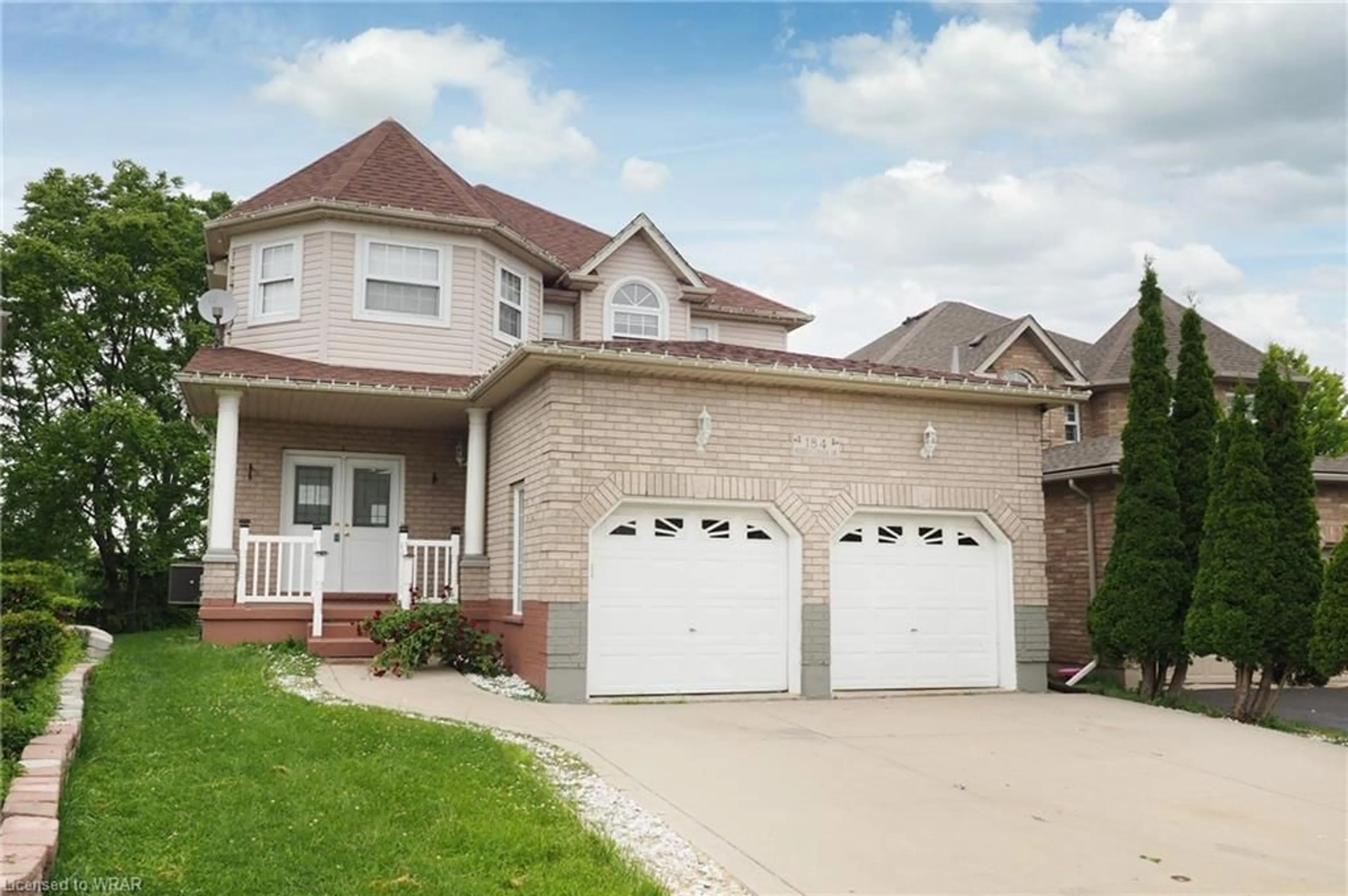 Frontside or backside of a home for 184 Hidden Creek Dr, Kitchener Ontario N2N 3N6