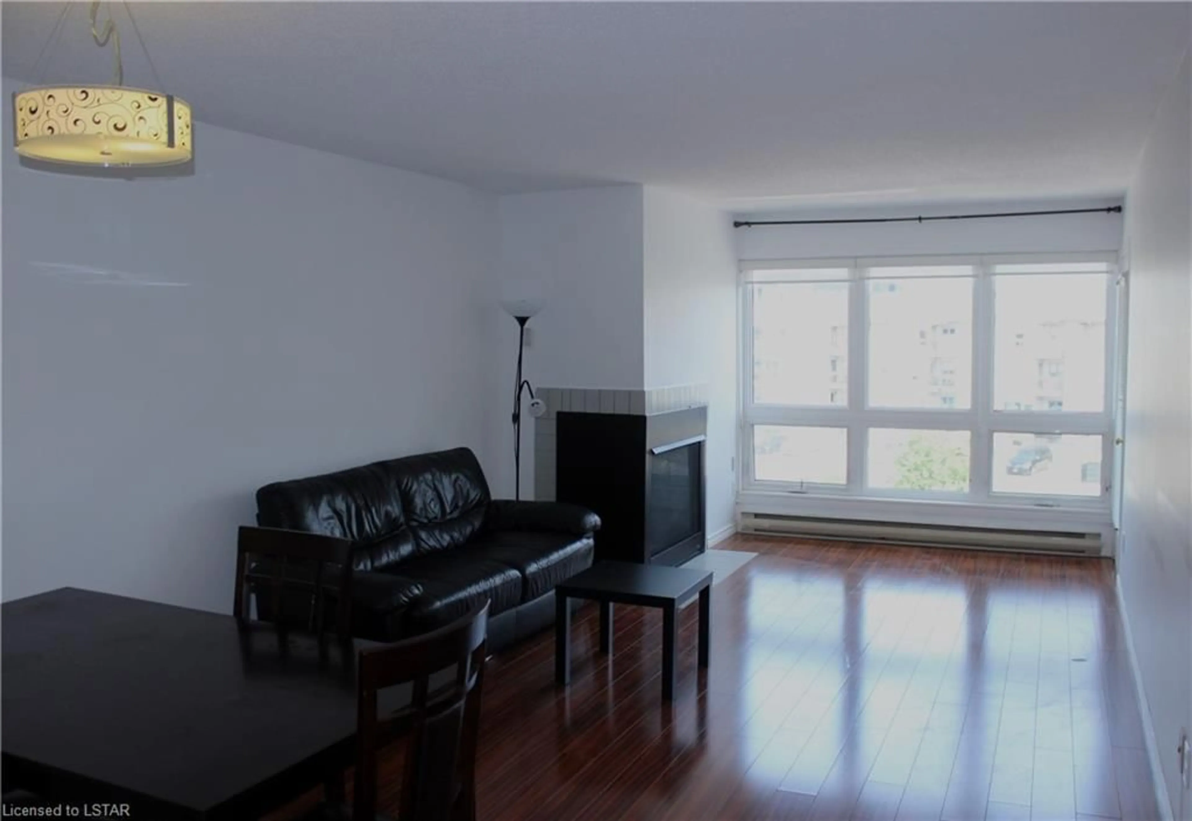 Living room for 1 Jacksway Cres #410, London Ontario N5X 3T5