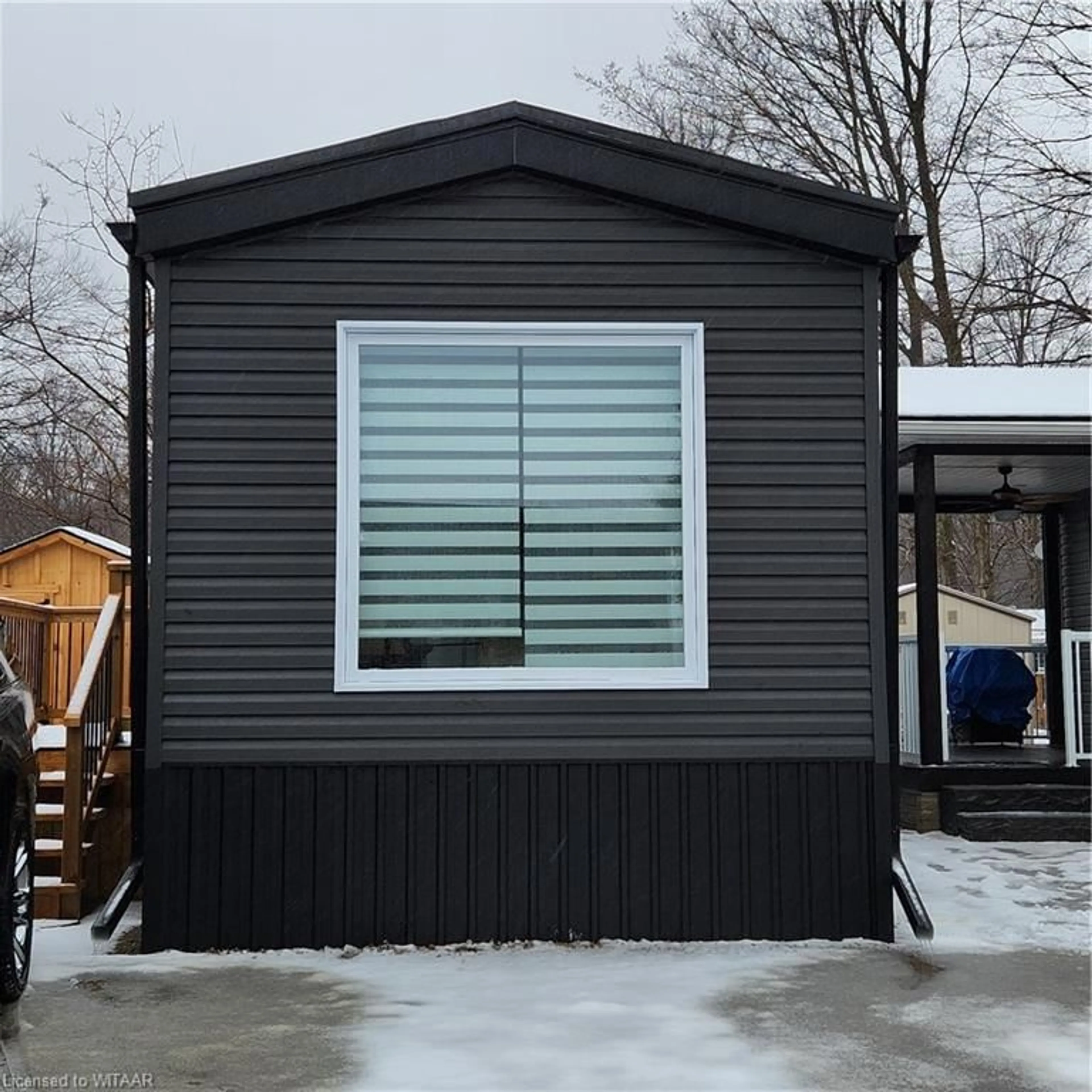 Home with vinyl exterior material for 296 West Quarter Townline Rd #18, Harley Ontario N0E 1E0