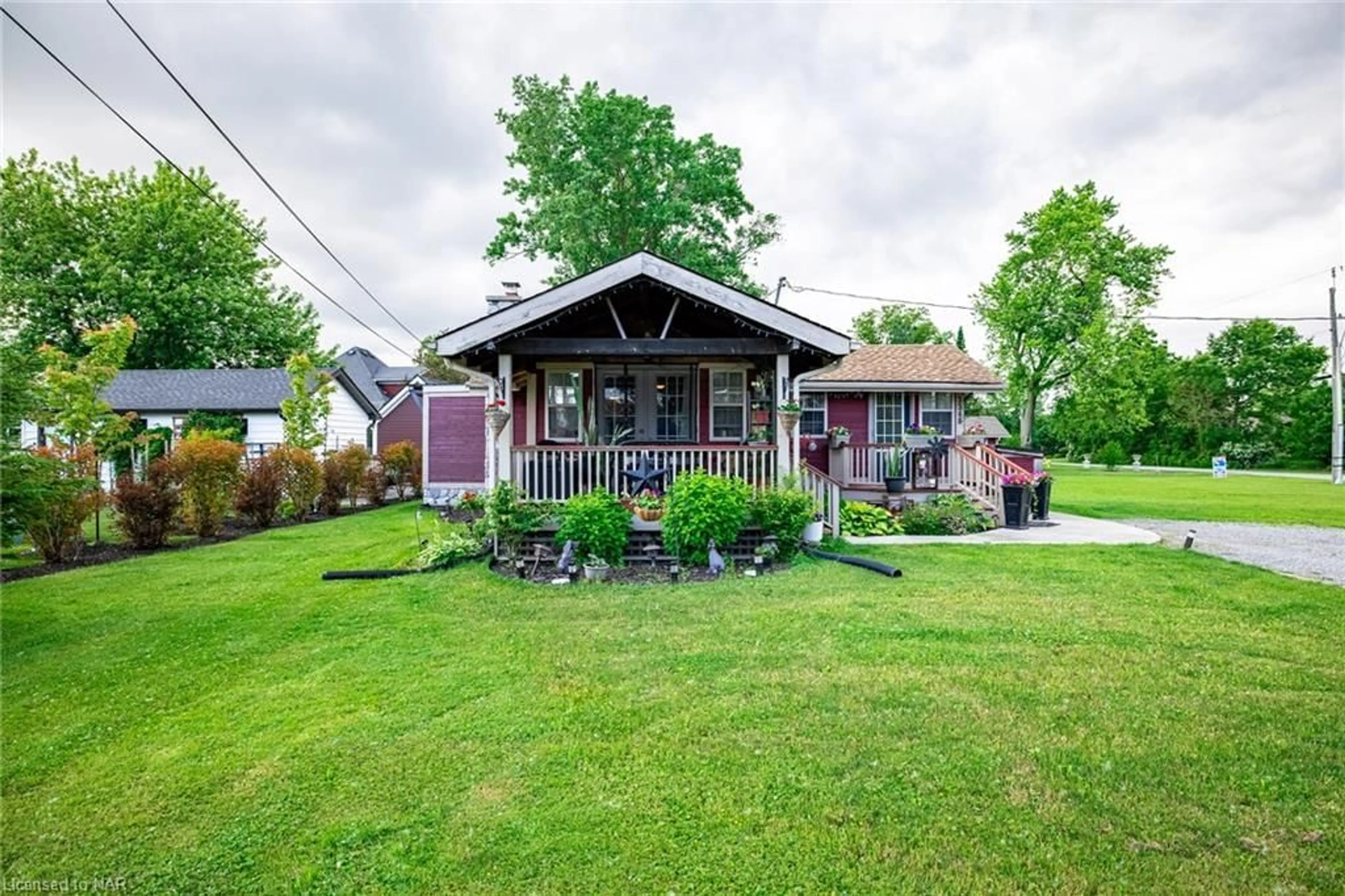 Frontside or backside of a home for 3348 North Shore Dr, Ridgeway Ontario L0S 1N0