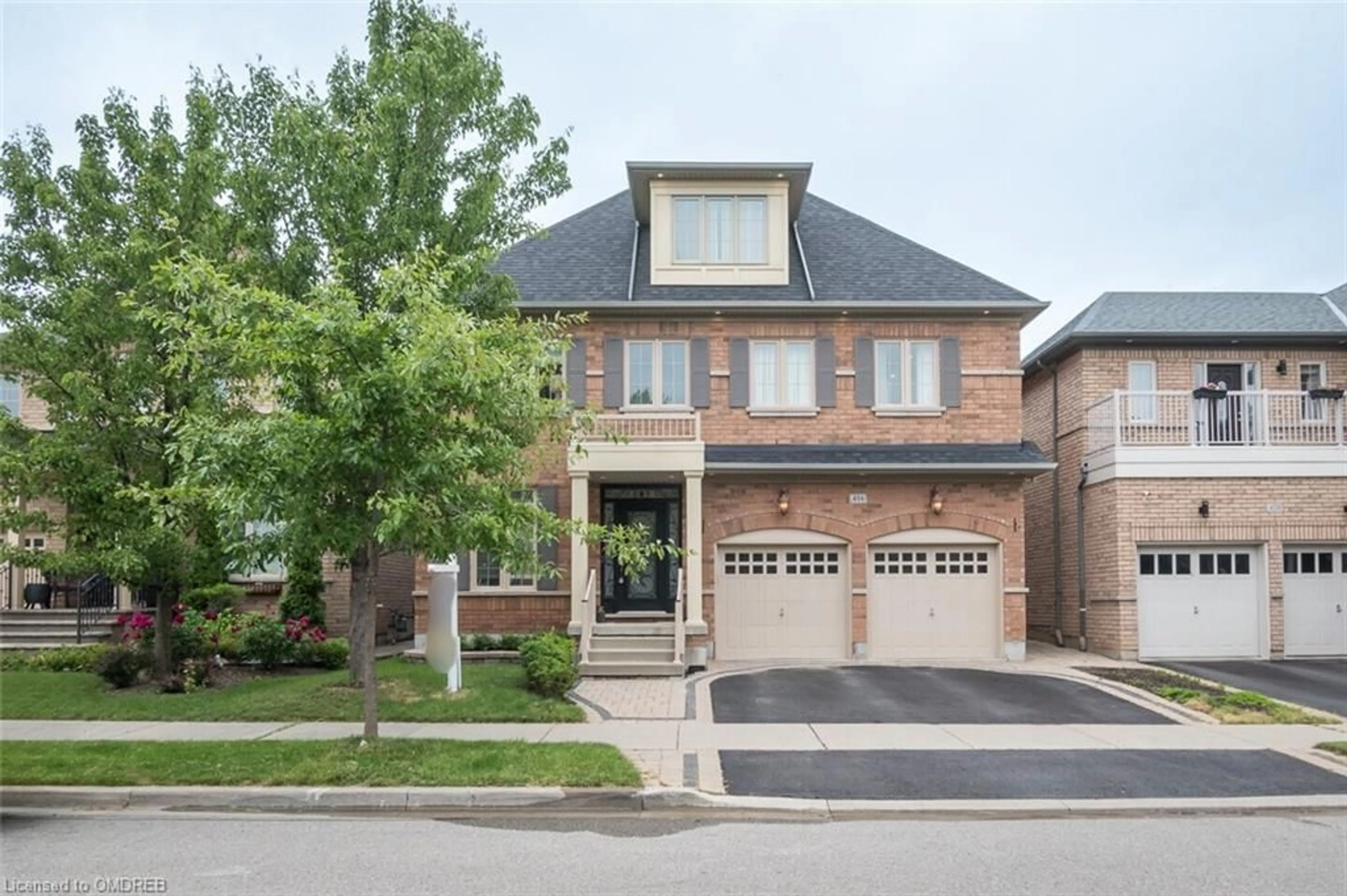 Home with brick exterior material for 416 Baylis Crt, Milton Ontario L9T 0T2