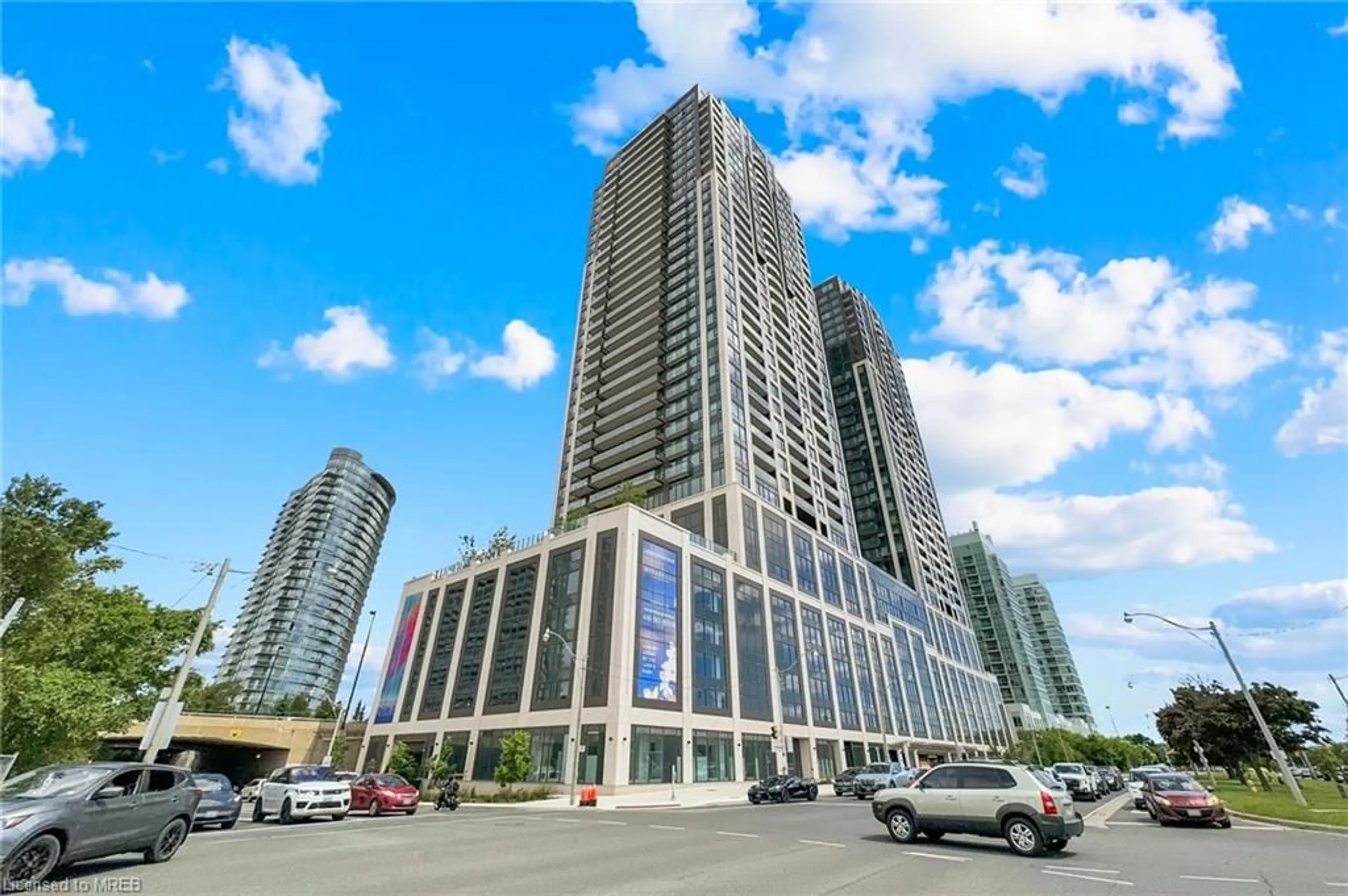 A pic from exterior of the house or condo for 1928 Lake Shore Blvd #3512, Toronto Ontario M6S 0B1