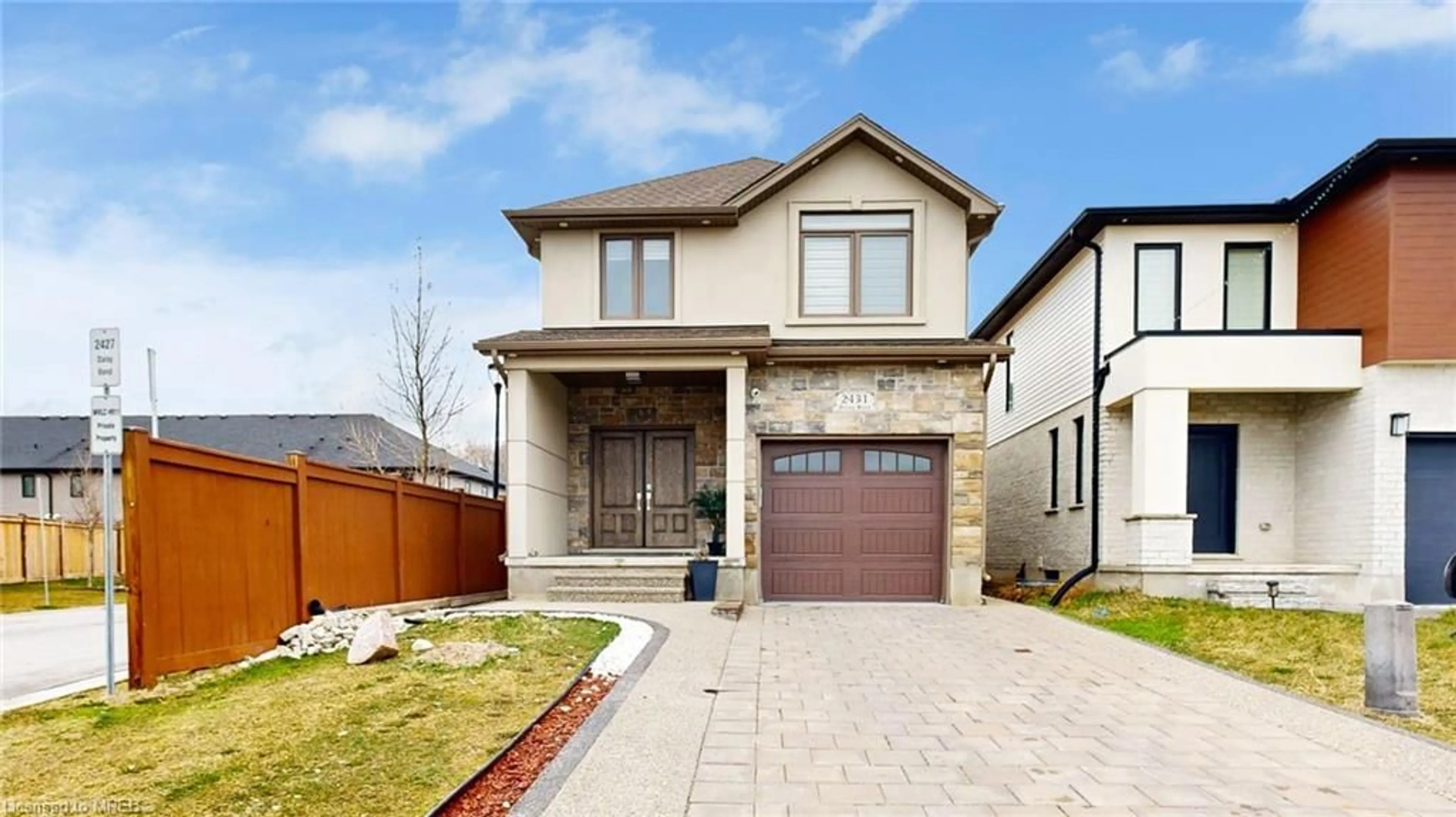 Frontside or backside of a home for 2431 Daisy BEND, London Ontario N6M 0G9