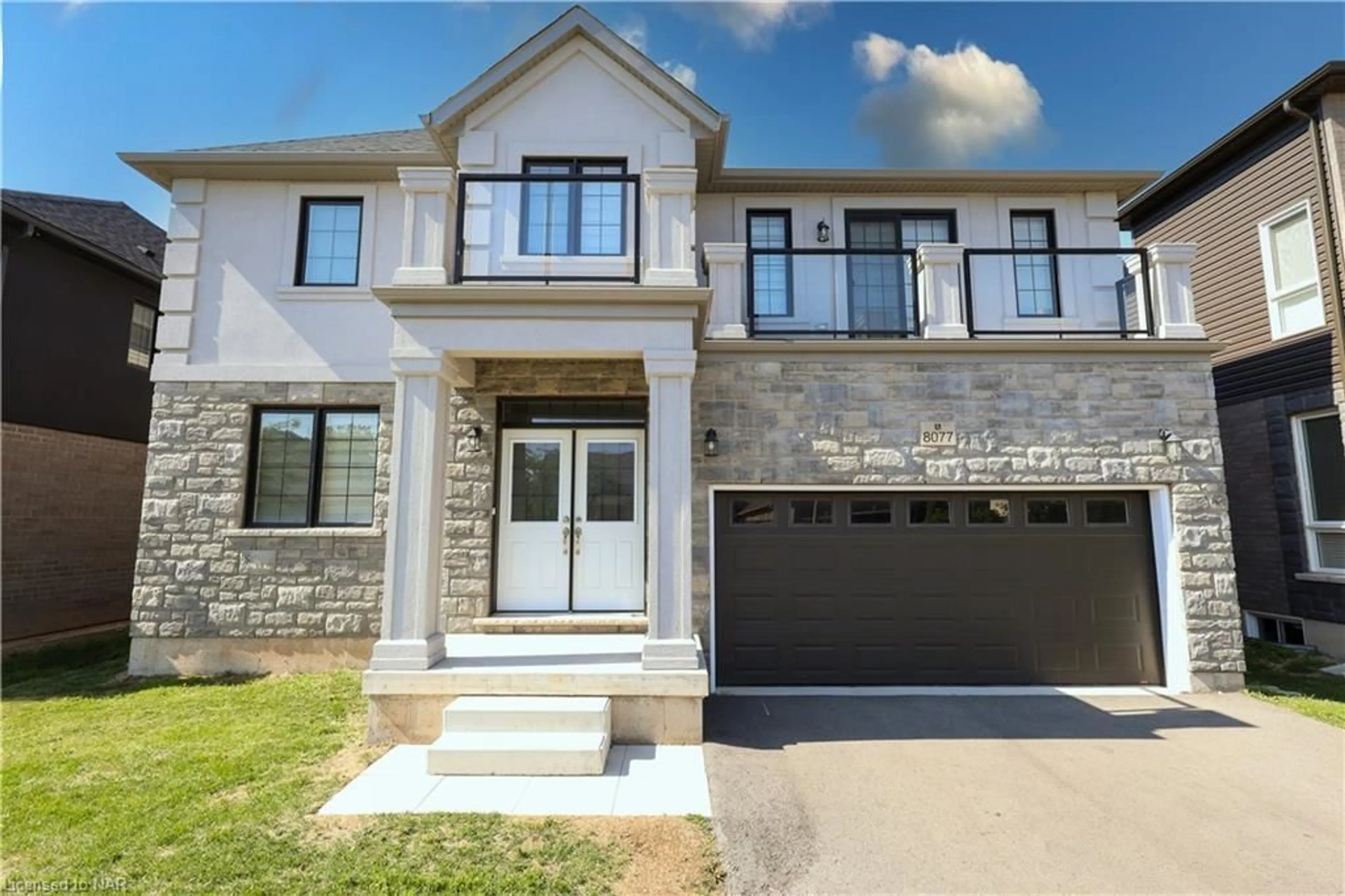 Home with brick exterior material for 8077 Brookside Dr, Niagara Falls Ontario L2H 3T9
