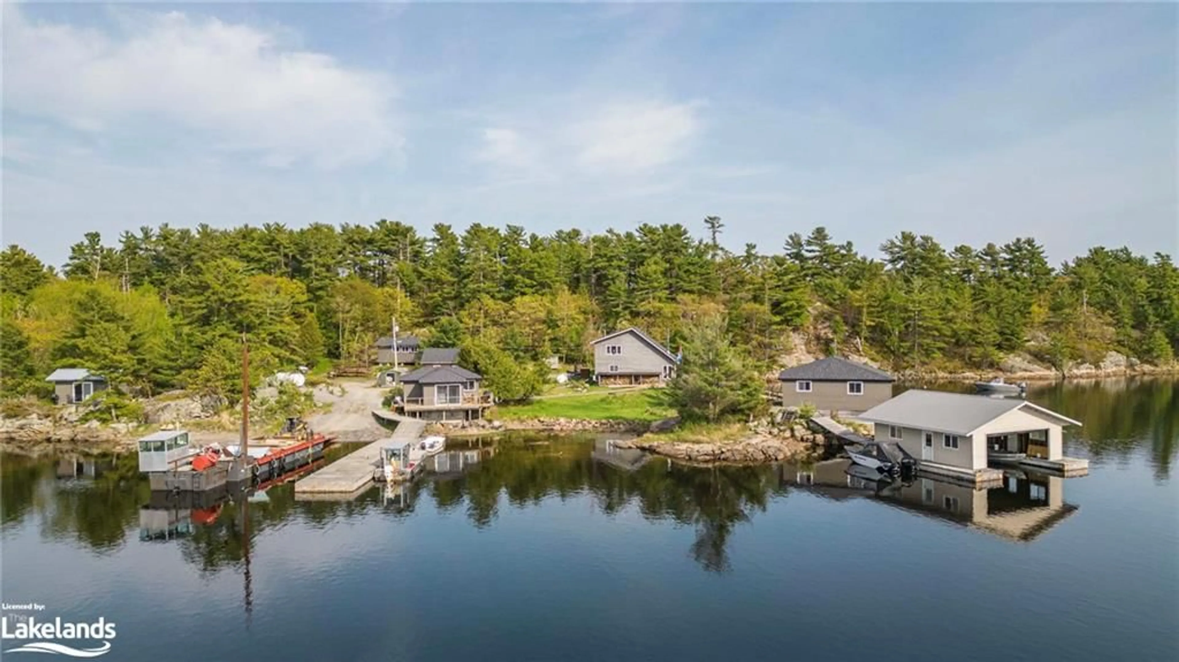 A pic from exterior of the house or condo, cottage for B55-19 Moon Island, The Archipelago Ontario P2A 1T4