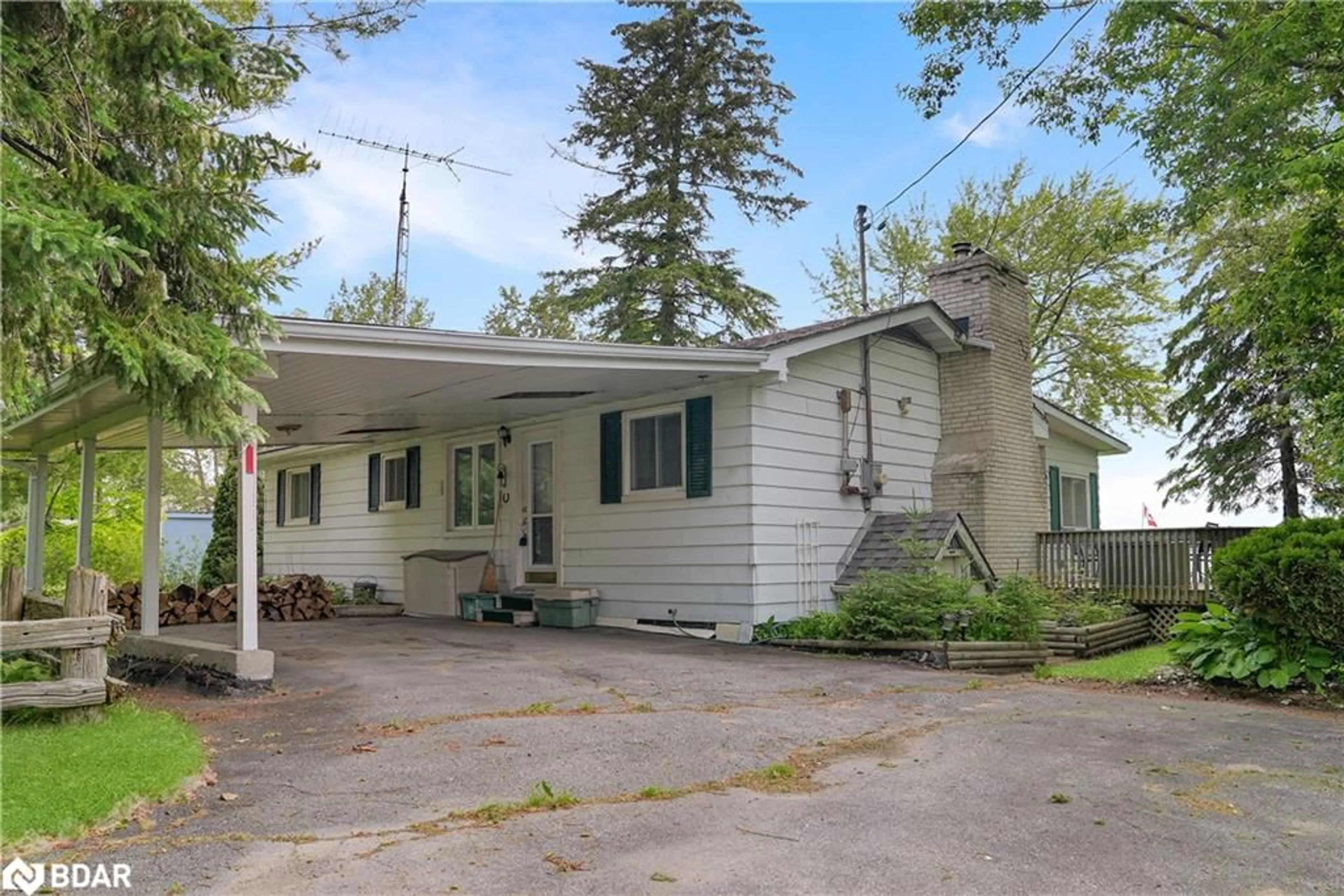 Cottage for 16 Gillis St, Cameron Ontario K0M 1G0