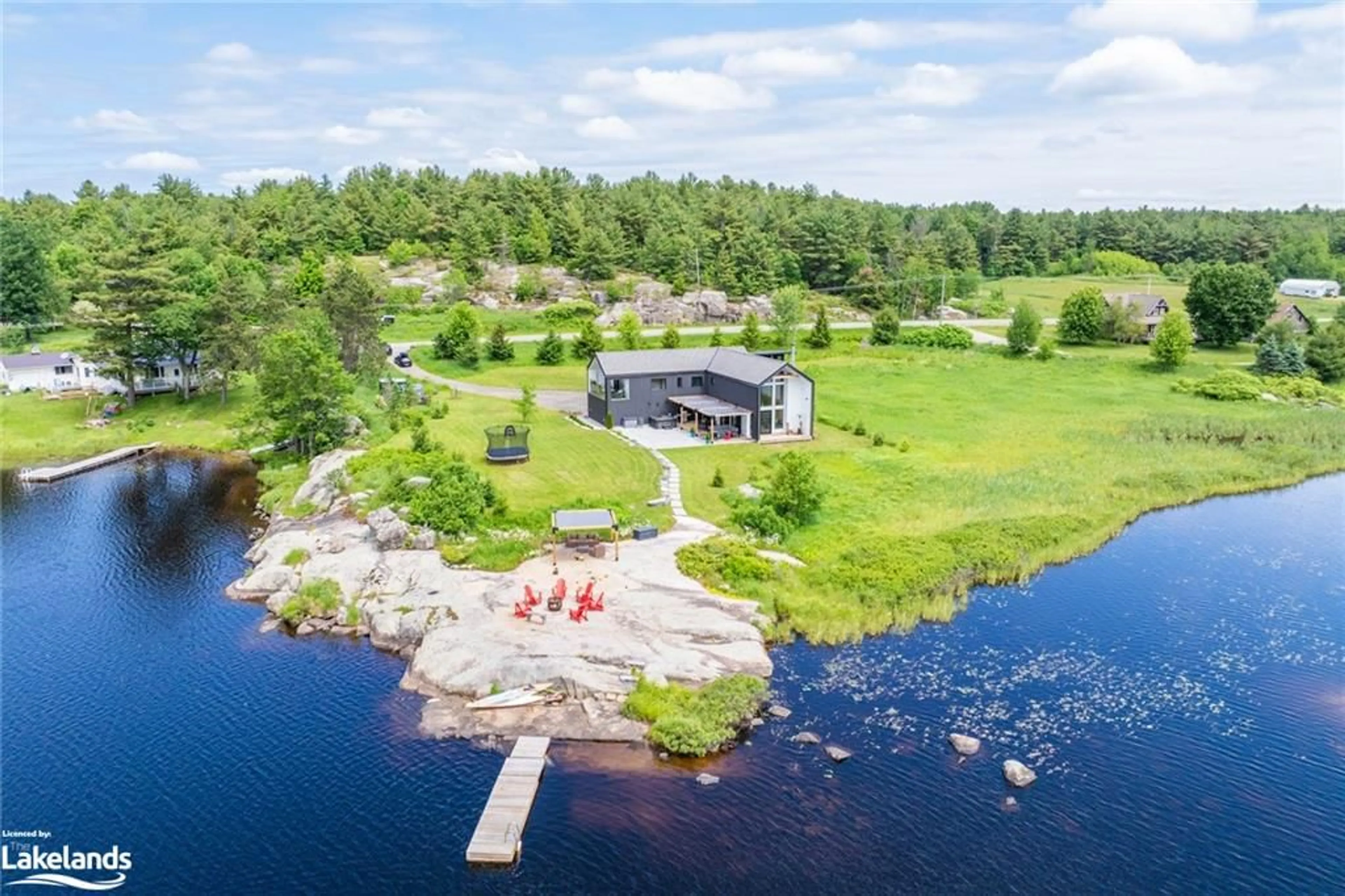 Cottage for 1594 Doe Lake Rd, Gravenhurst Ontario P1P 1R3