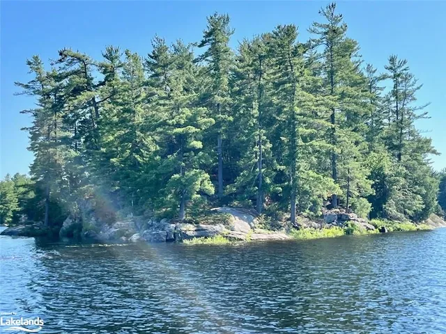 3 Sandy Hook Island, Whitestone 3