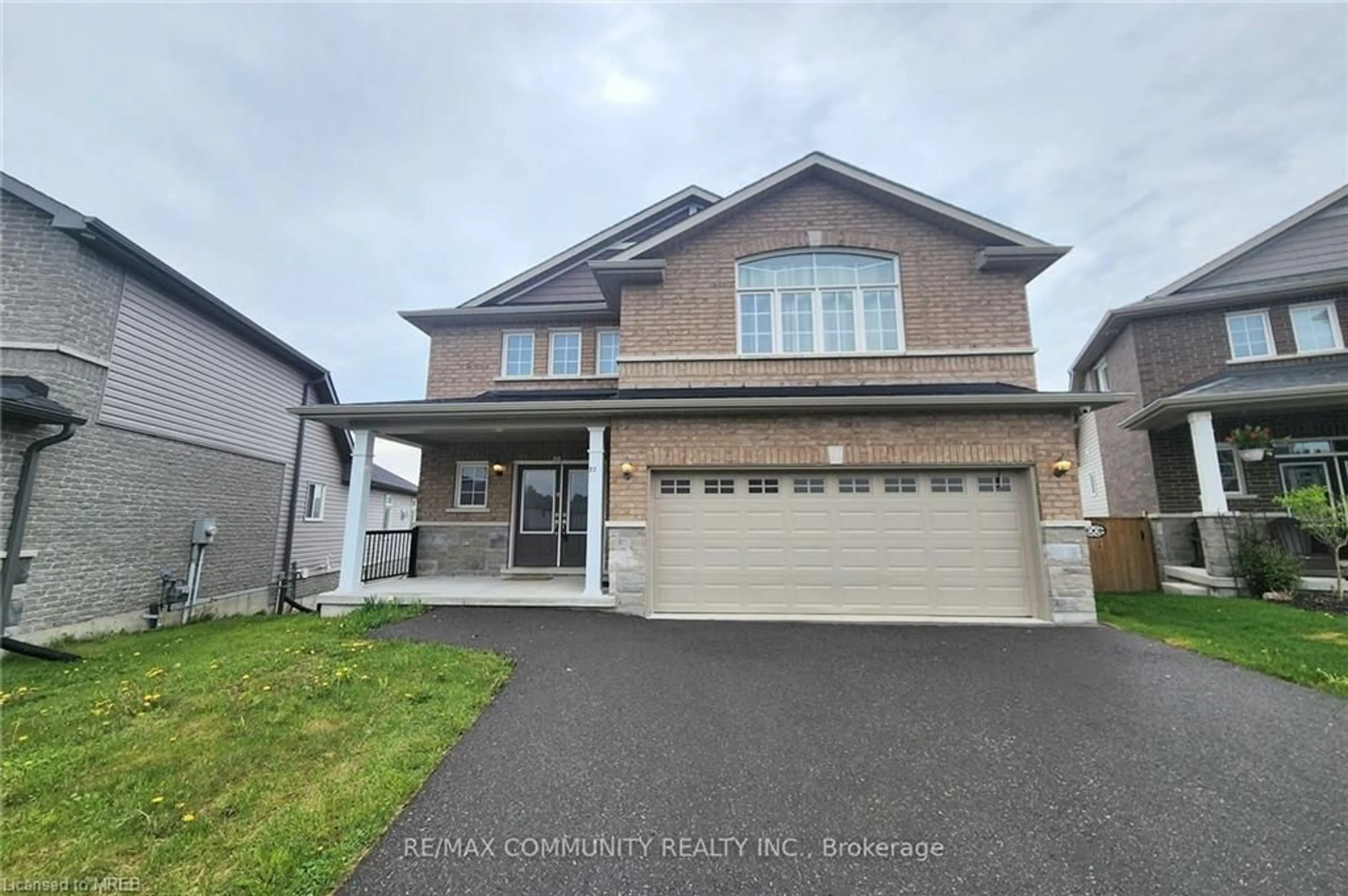 Frontside or backside of a home for 27 Summer Lane Lane, Peterborough Ontario K9L 0G4