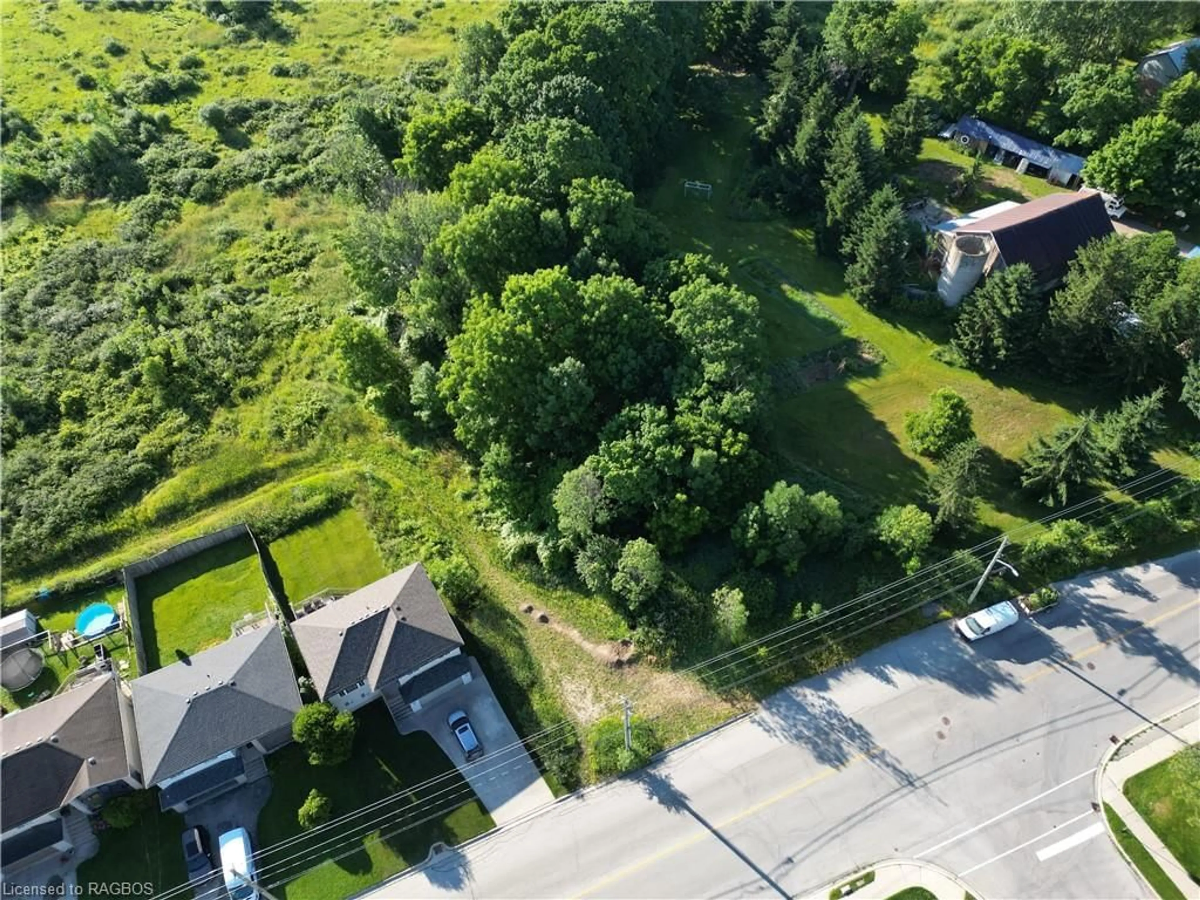 Frontside or backside of a home, the street view for PART 1 9th Ave, Owen Sound Ontario N4K 3H4