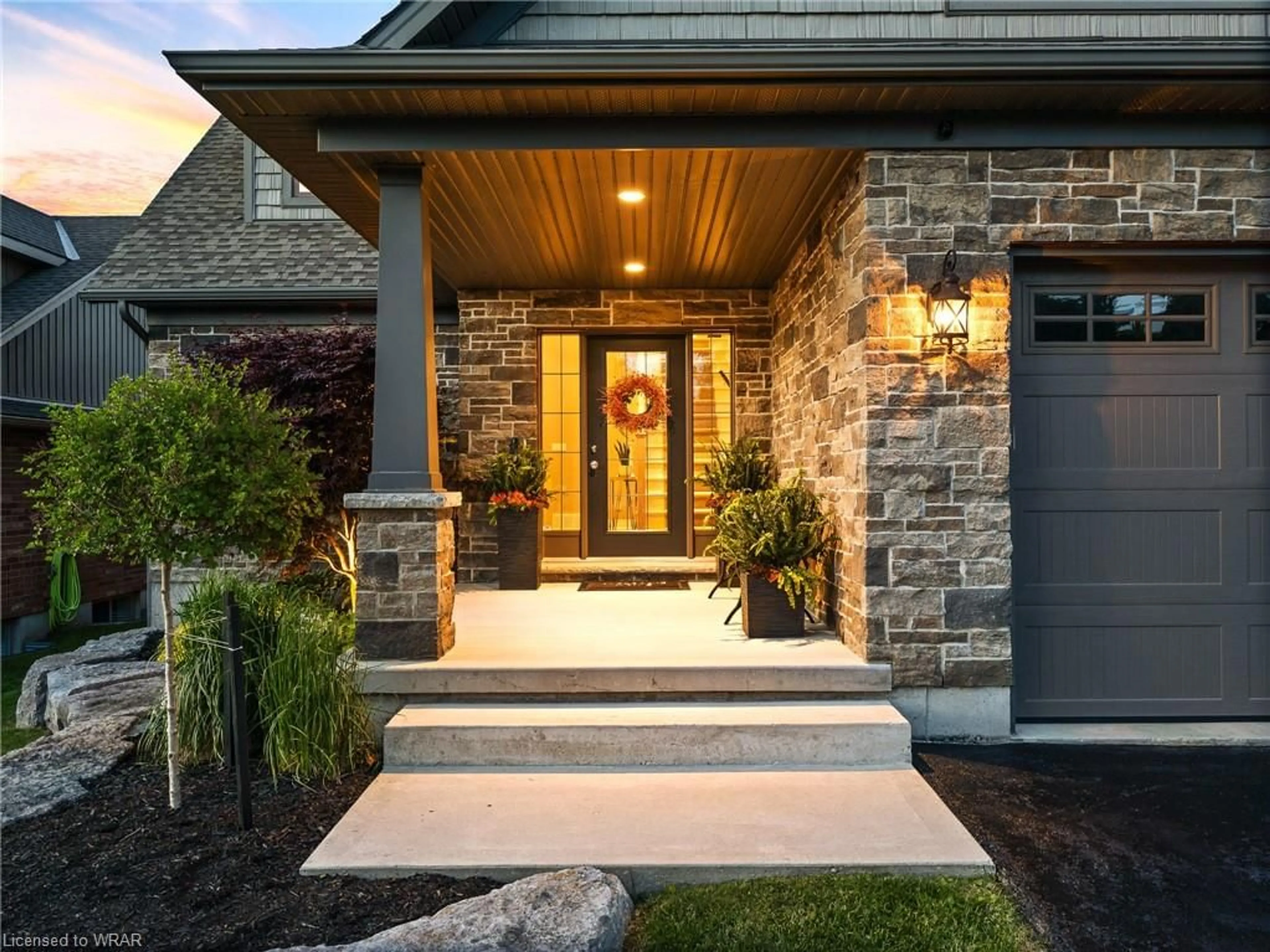 Indoor entryway, wood floors for 112 Ruby's Cres, Mount Forest Ontario N0G 2L2