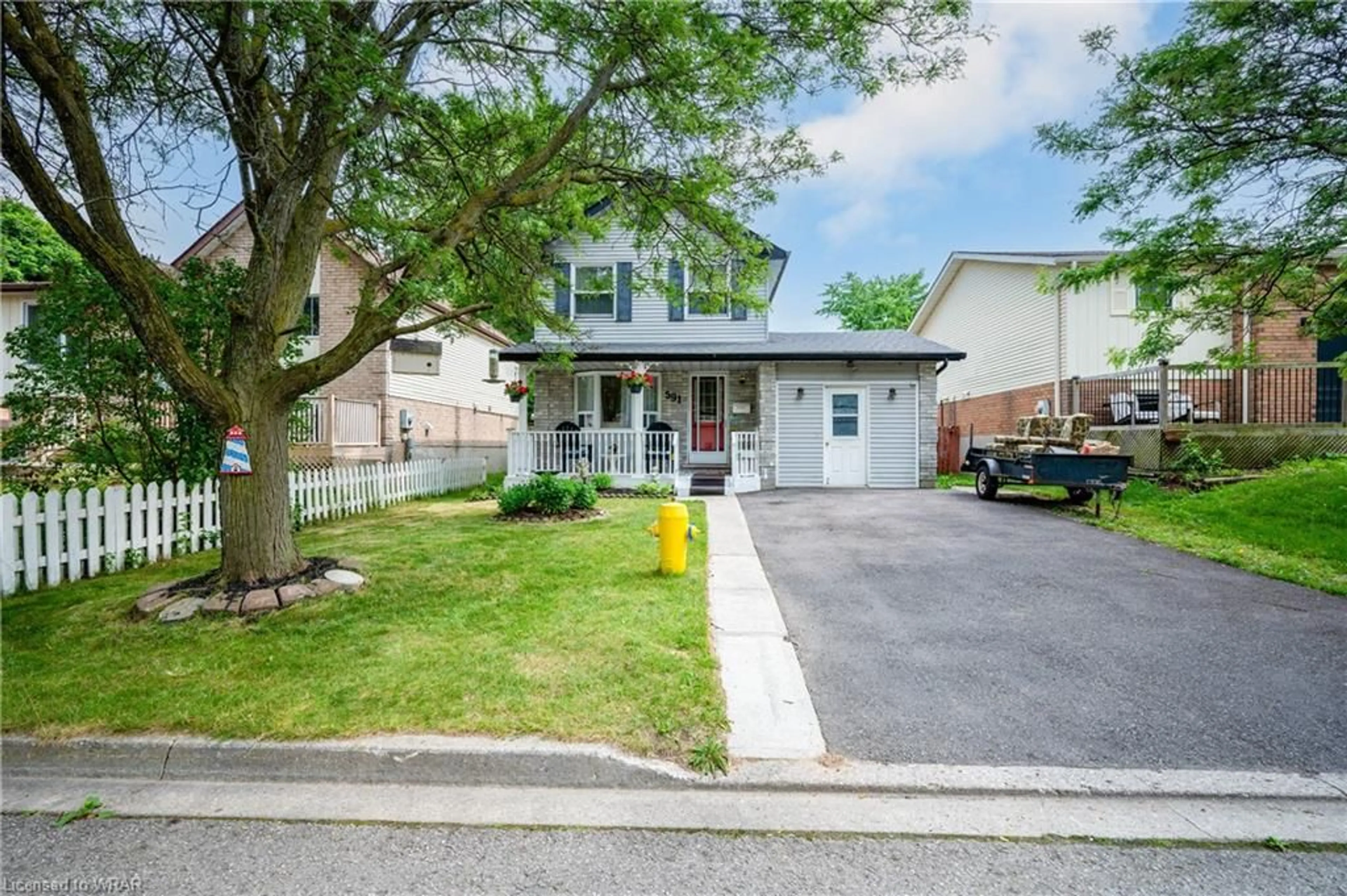 Frontside or backside of a home for 591 Hillview Rd, Cambridge Ontario N3H 5C3