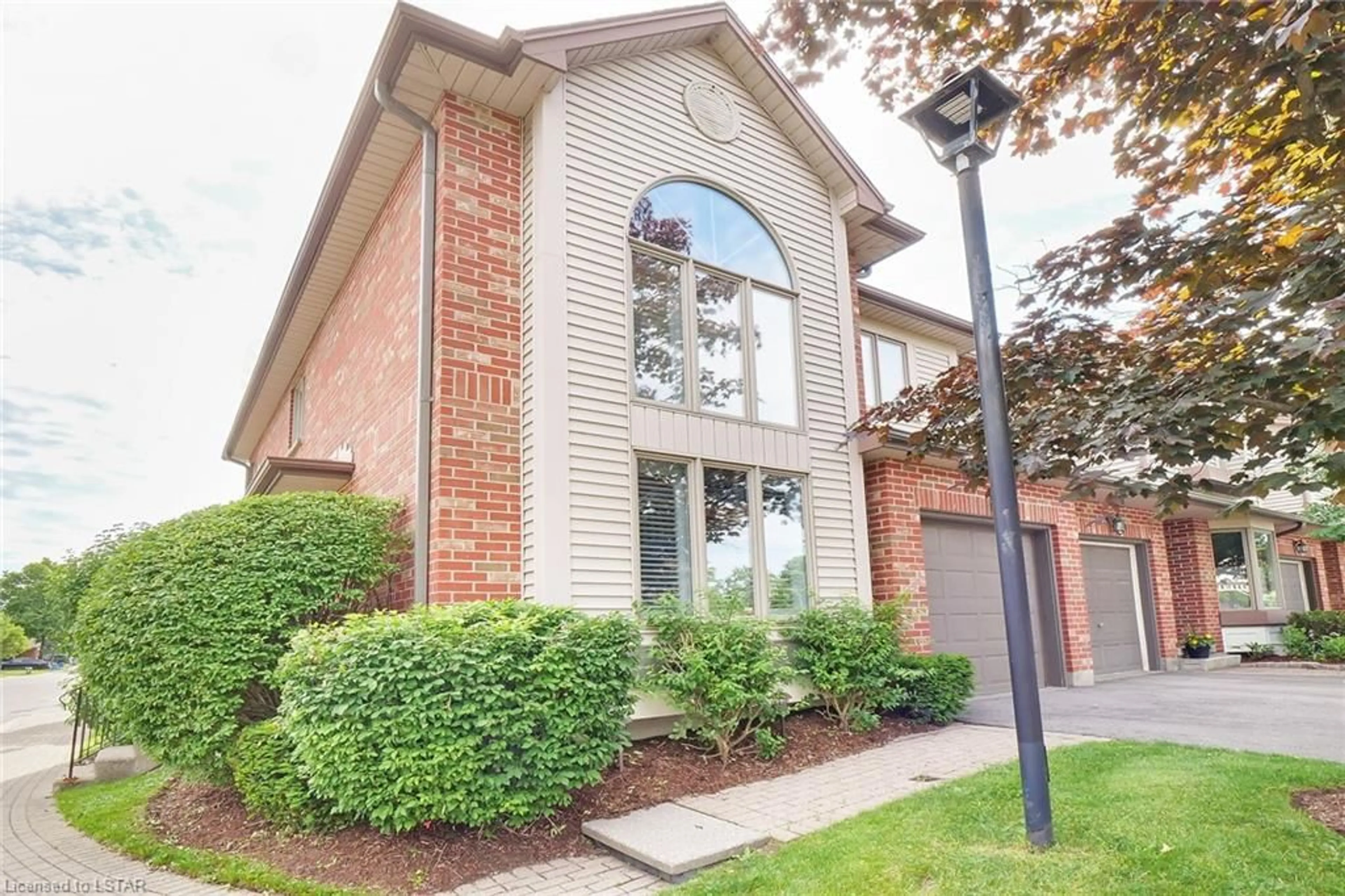 Home with brick exterior material for 1478 Adelaide St #27, London Ontario N5X 3Y1