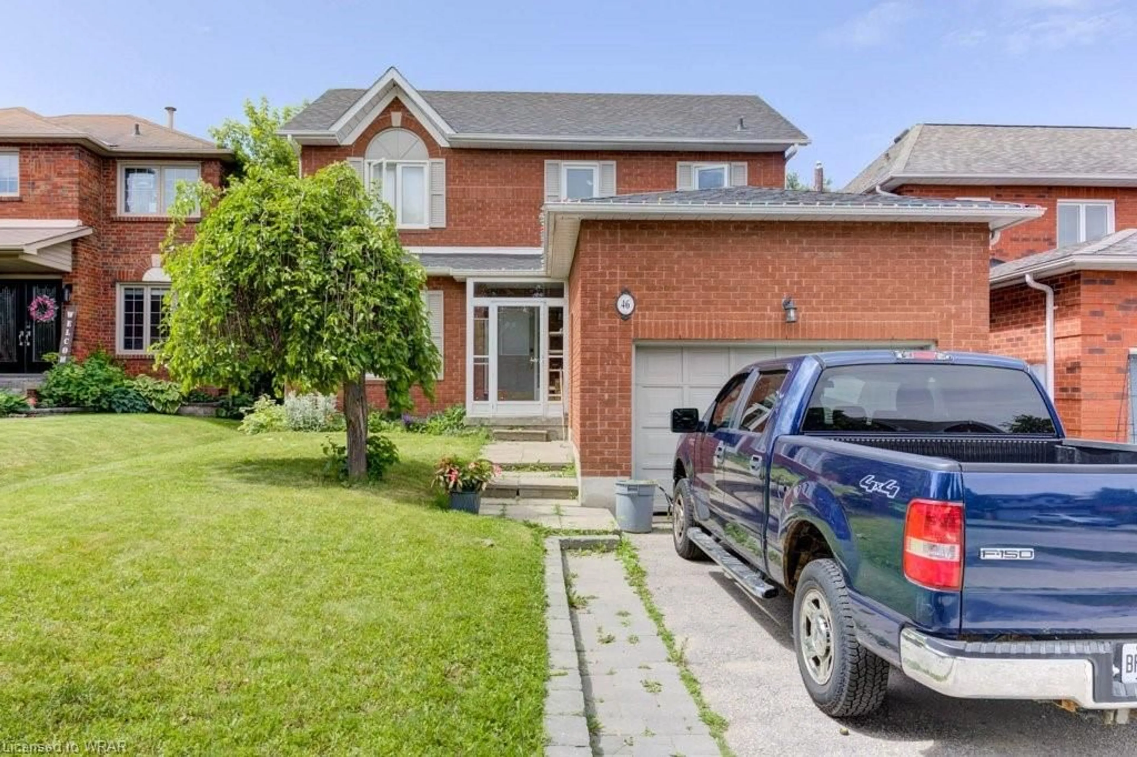 Frontside or backside of a home, the street view for 46 Golden Meadow Rd, Barrie Ontario L4N 7G5