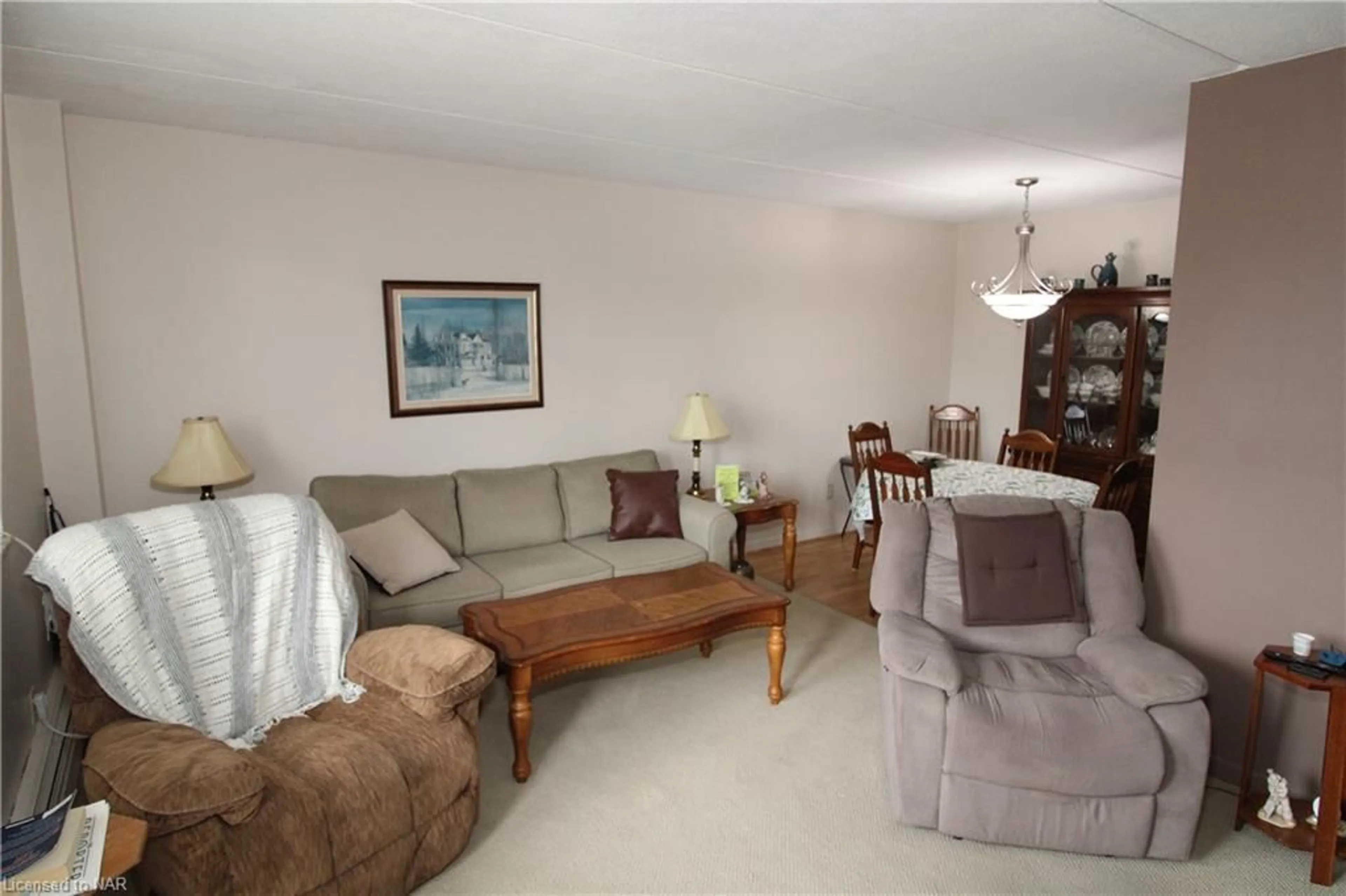 Living room for 198 Scott St #401, St. Catharines Ontario L2N 5T3