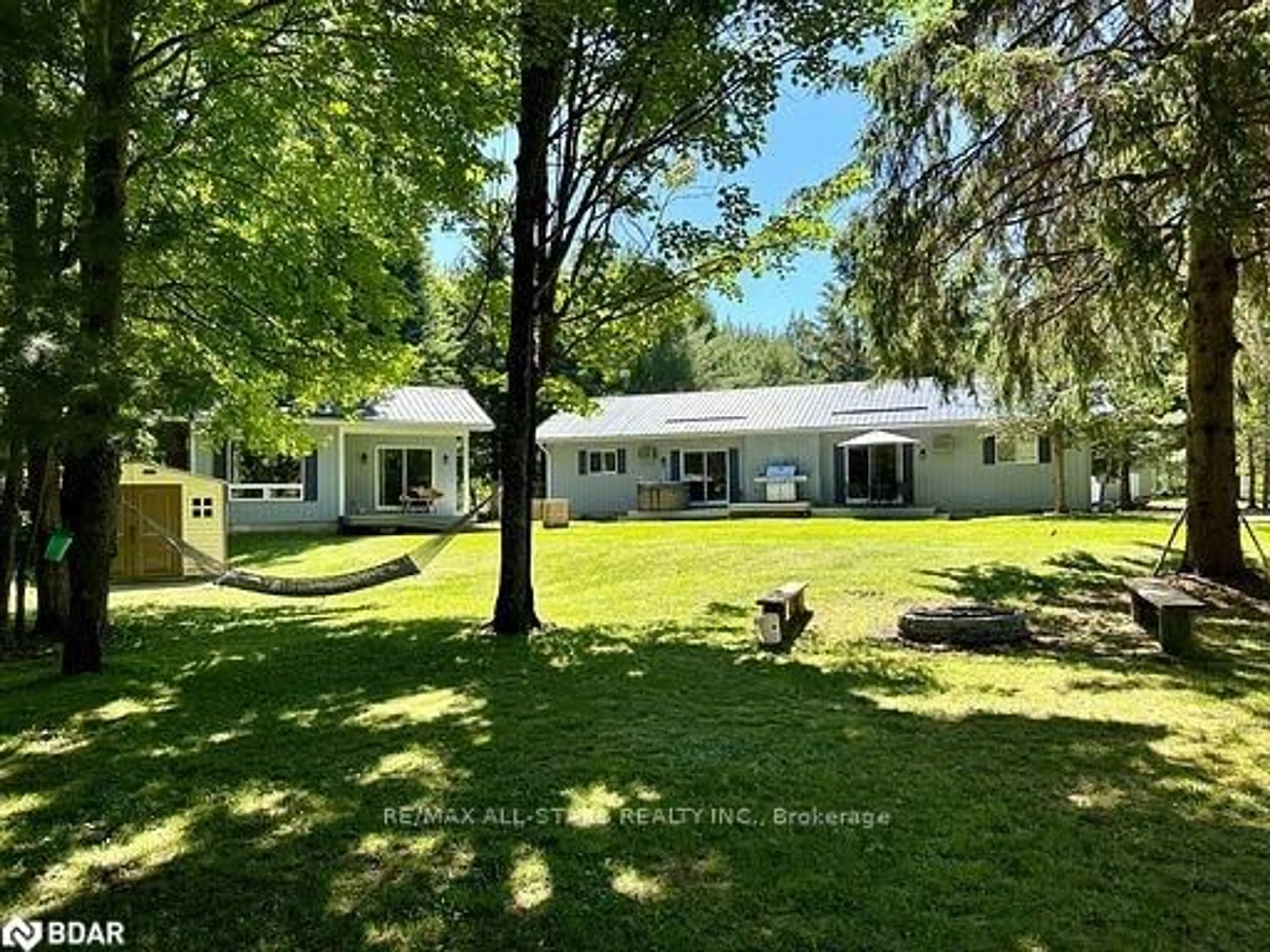 Outside view for 1625 Hunter Creek Rd, Minden Ontario K0M 2K0