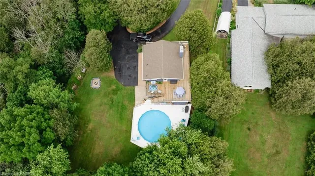 202 Birchwood Ave, Kincardine Twp 5