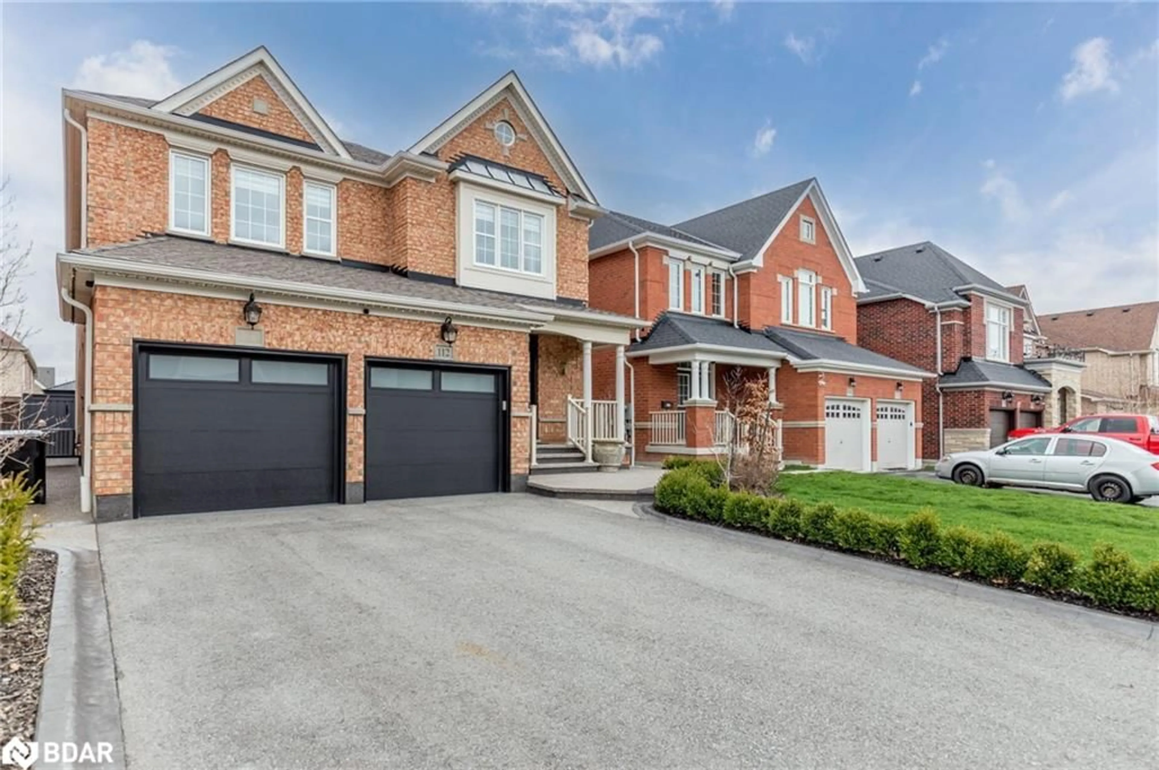 Home with brick exterior material for 112 Stewart Crescent Cres, Bradford West Gwillimbury Ontario L0M 1A0