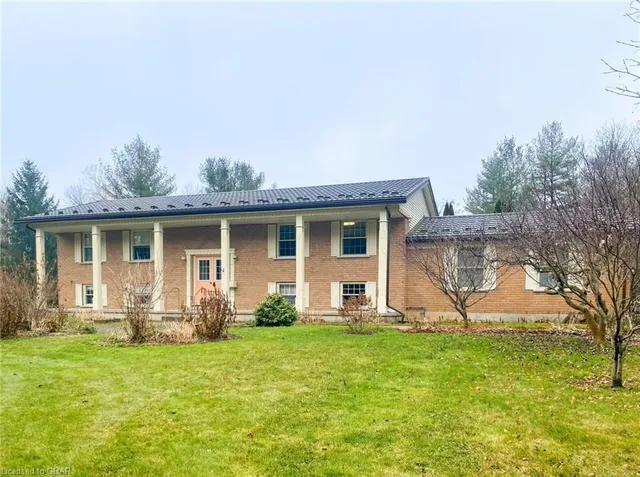 919 Guelph Rd, Fergus 2