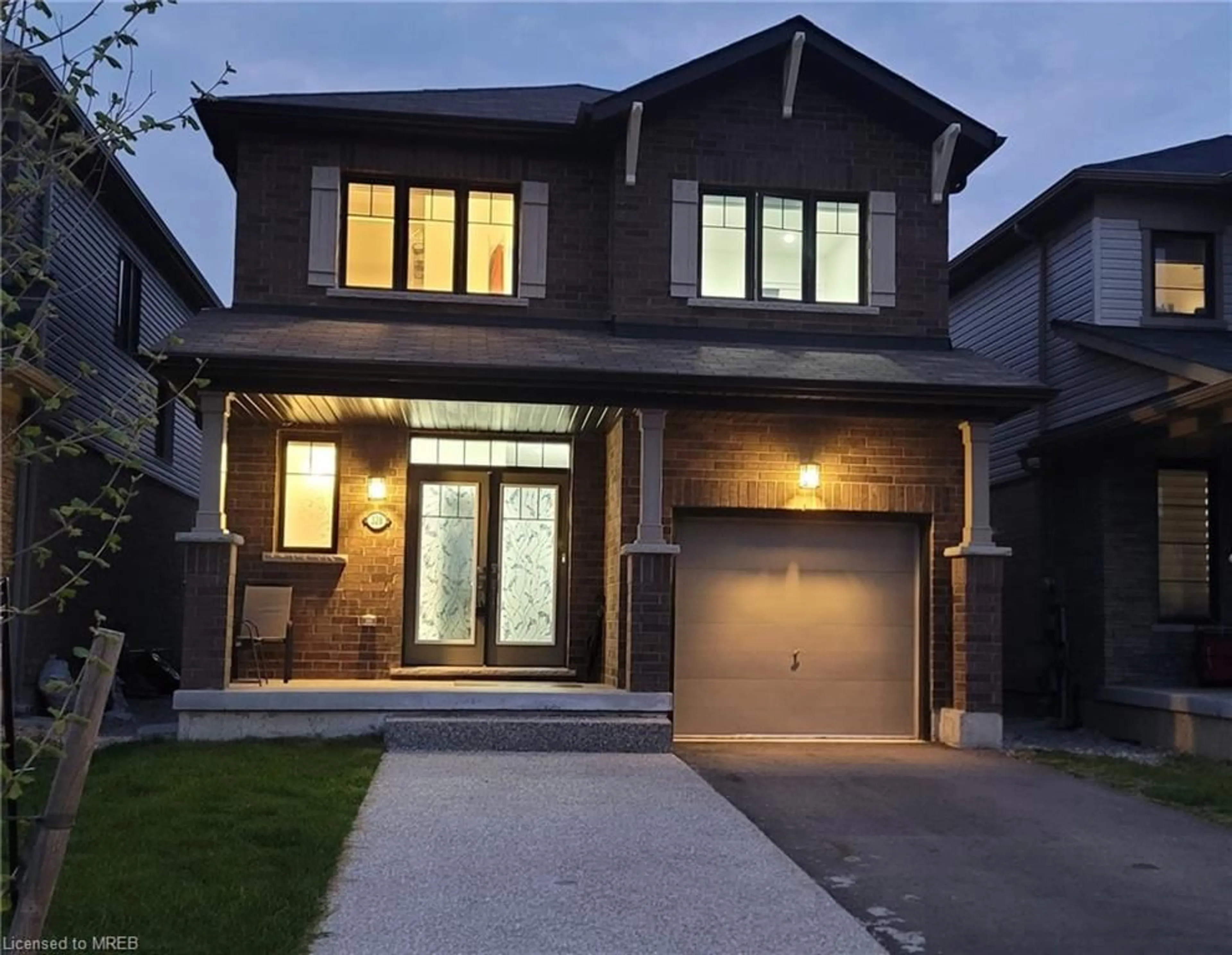 Frontside or backside of a home for 328 Bedrock Dr, Hamilton Ontario L8J 0M3