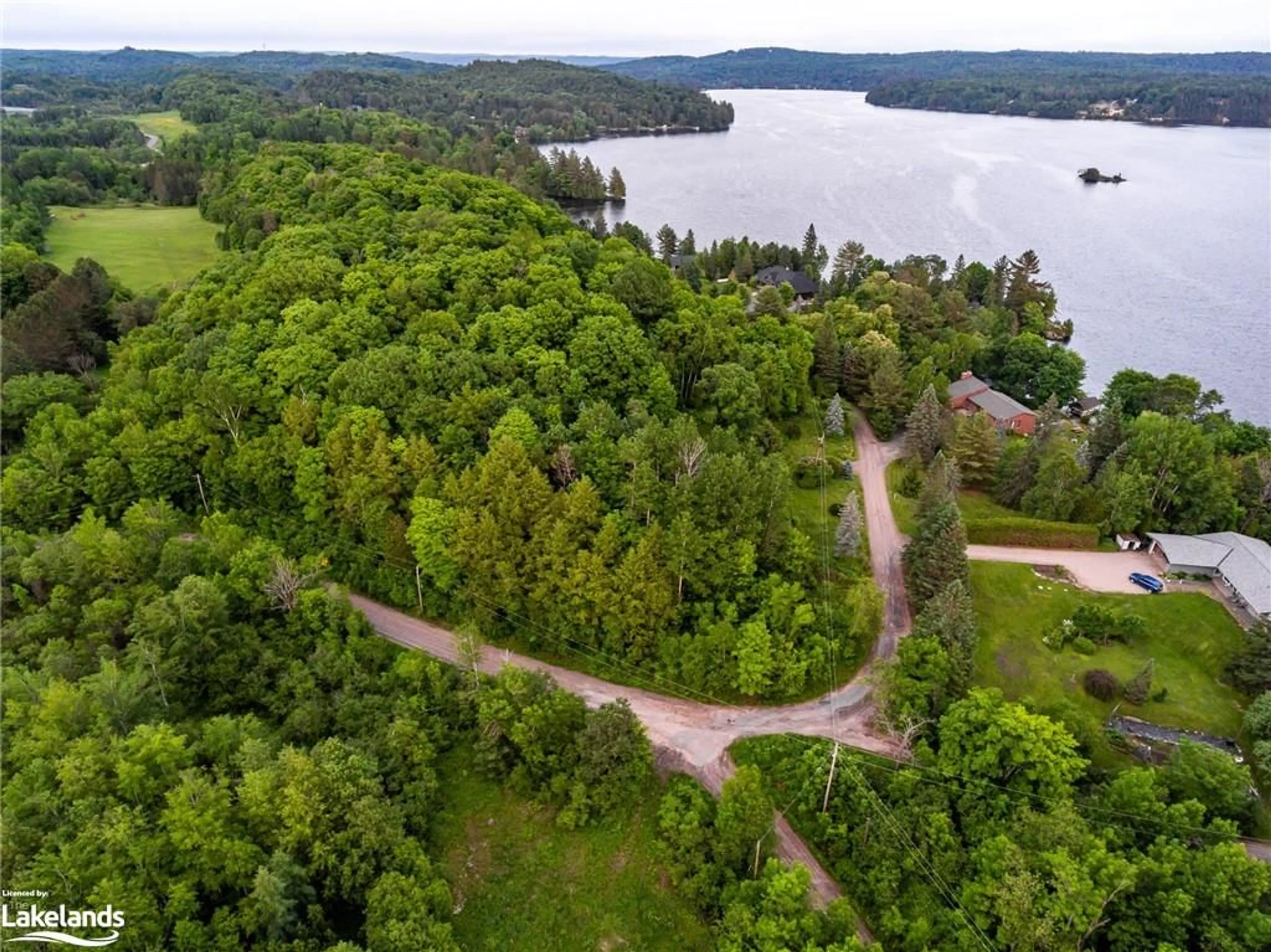 Lakeview for 210 Allisons Point Rd, Huntsville Ontario P1H 1B5
