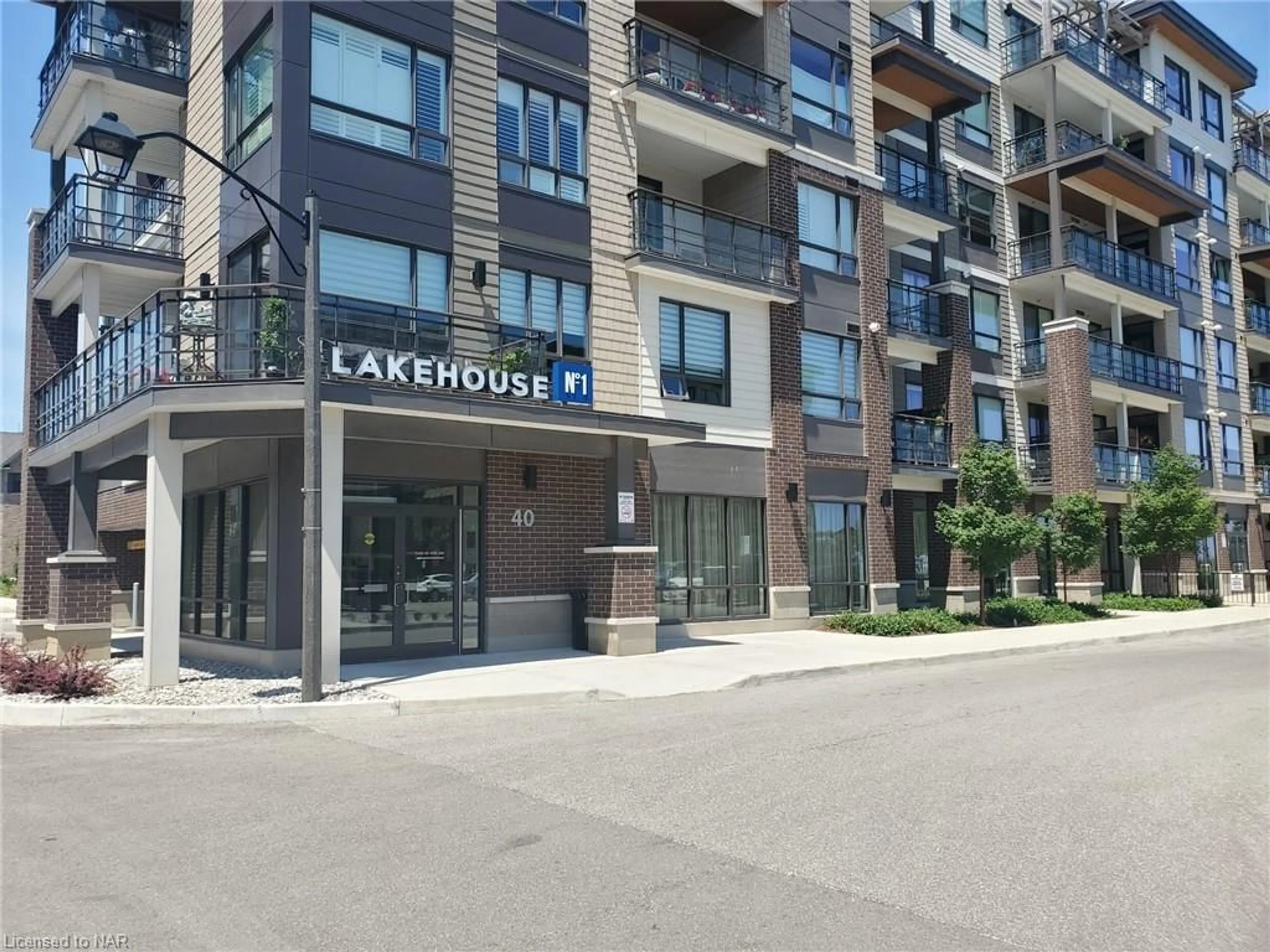 Lakeview for 40 Esplanade Lane #204, Grimsby Ontario L3M 0G9