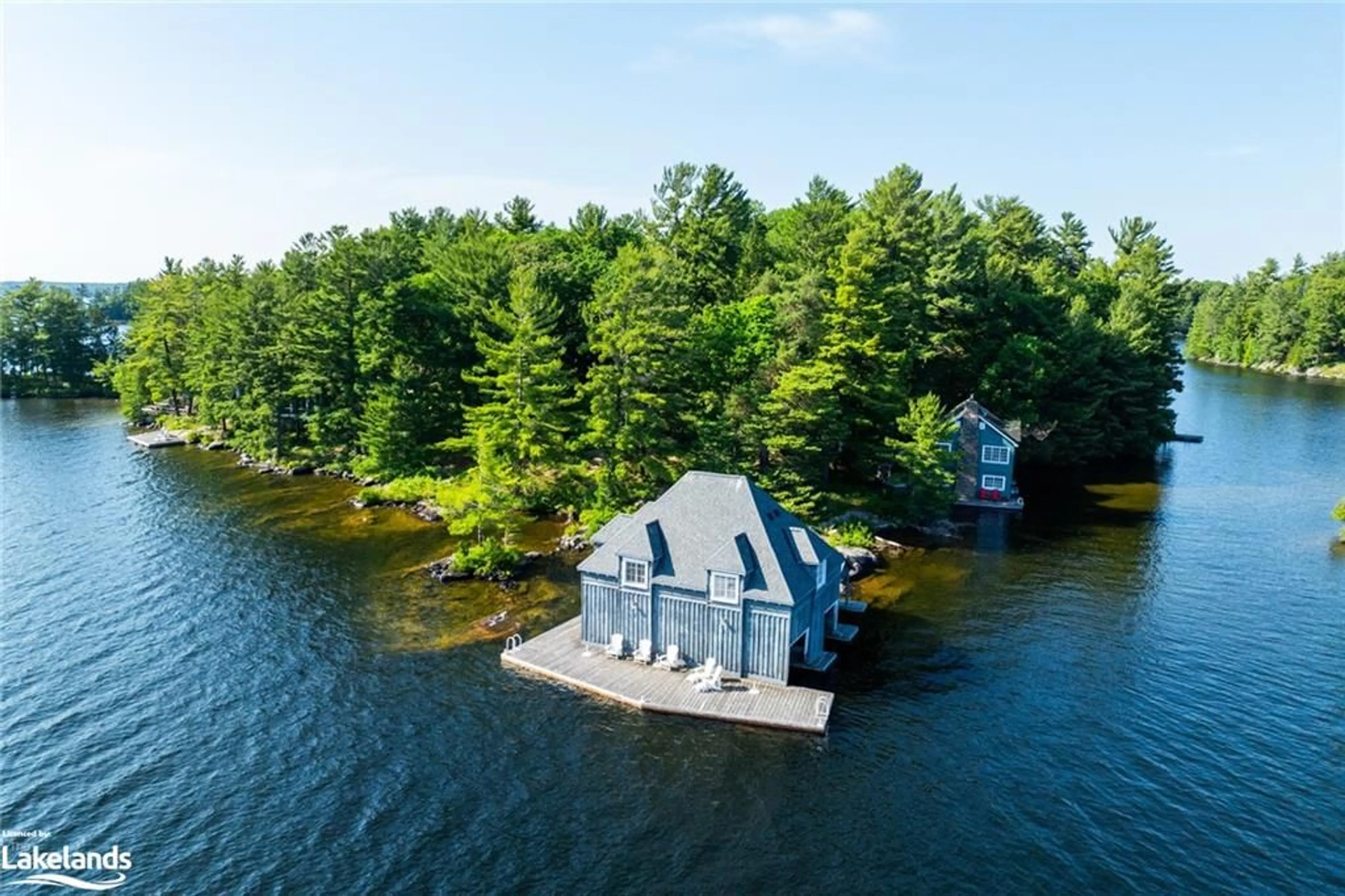 Cottage for 1 Wasan R40 Island, Port Carling Ontario P0B 1J0