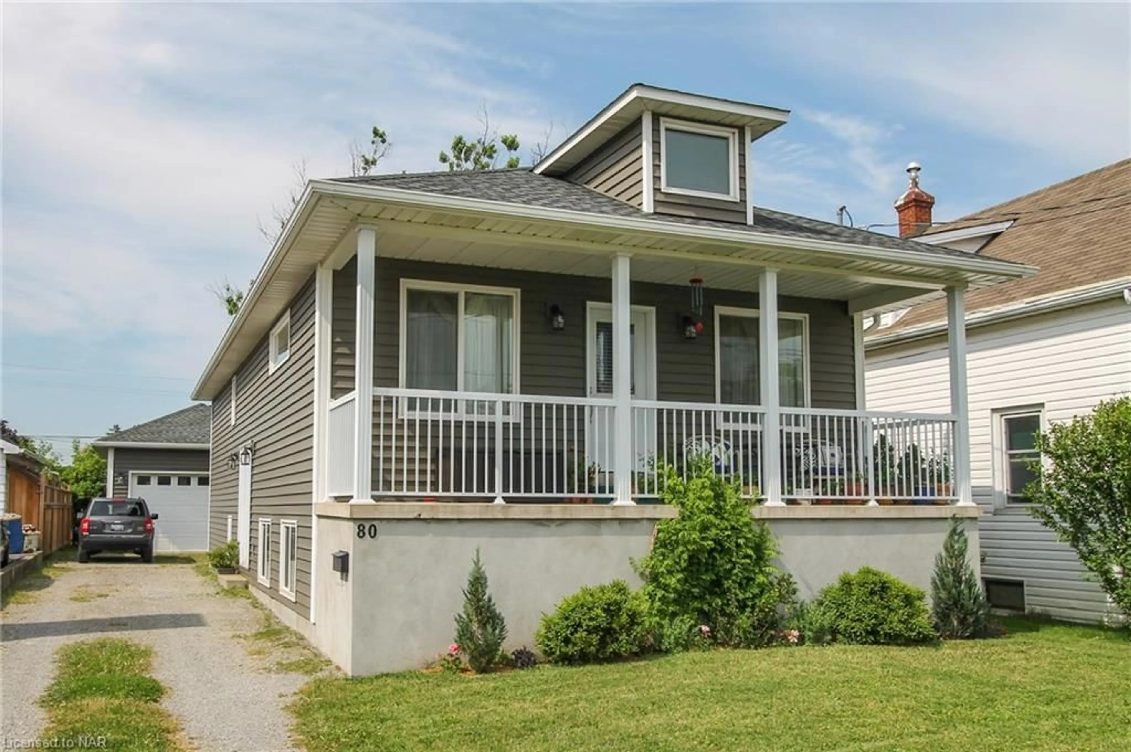 Frontside or backside of a home for 80 Johnston St, Port Colborne Ontario L3K 1G7