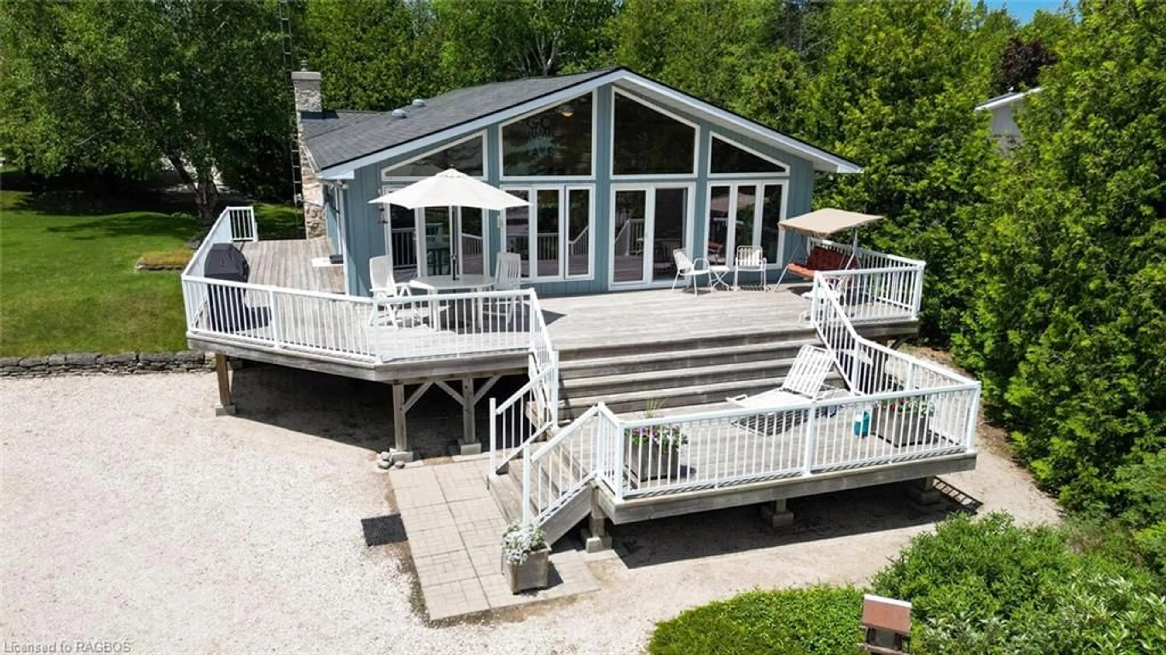 Patio for 123 Pine Tree Harbour Rd, Northern Bruce Peninsula Ontario N0H 1Z0