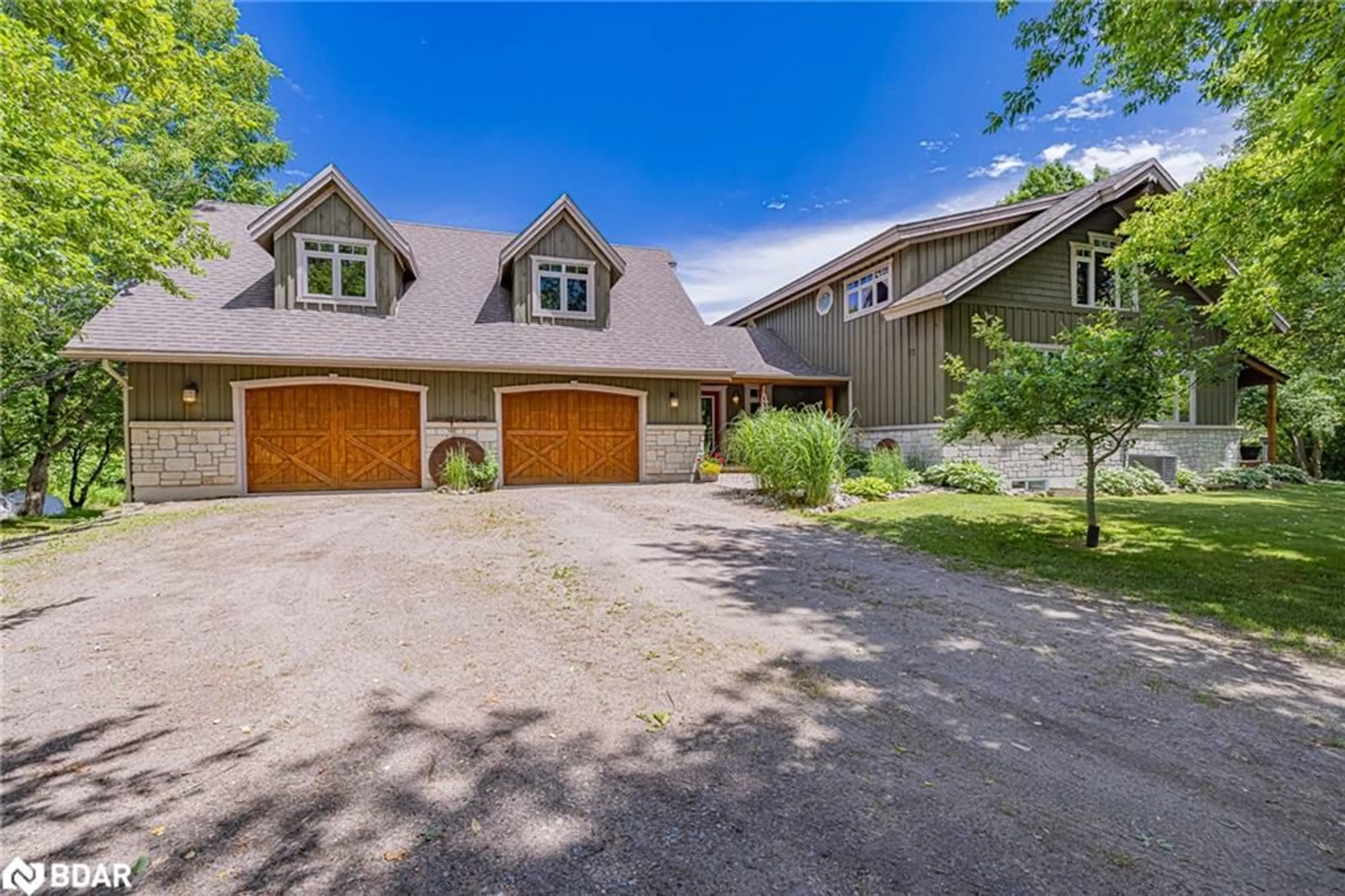 Frontside or backside of a home, cottage for 1470 Scarlett Line Line, Elmvale Ontario L0L 1P0