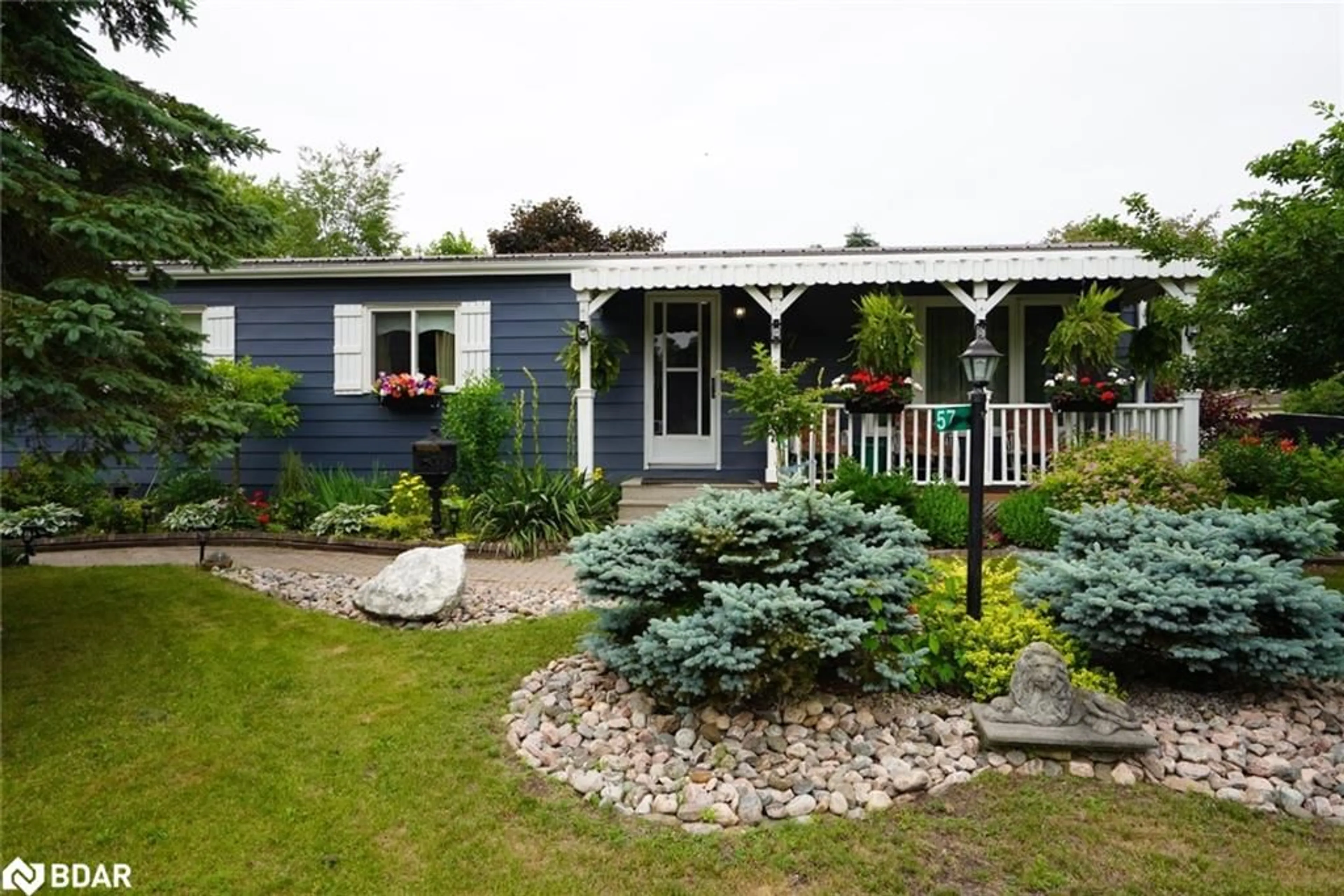 Cottage for 57 Circle Dr, Lindsay Ontario K9V 4R1