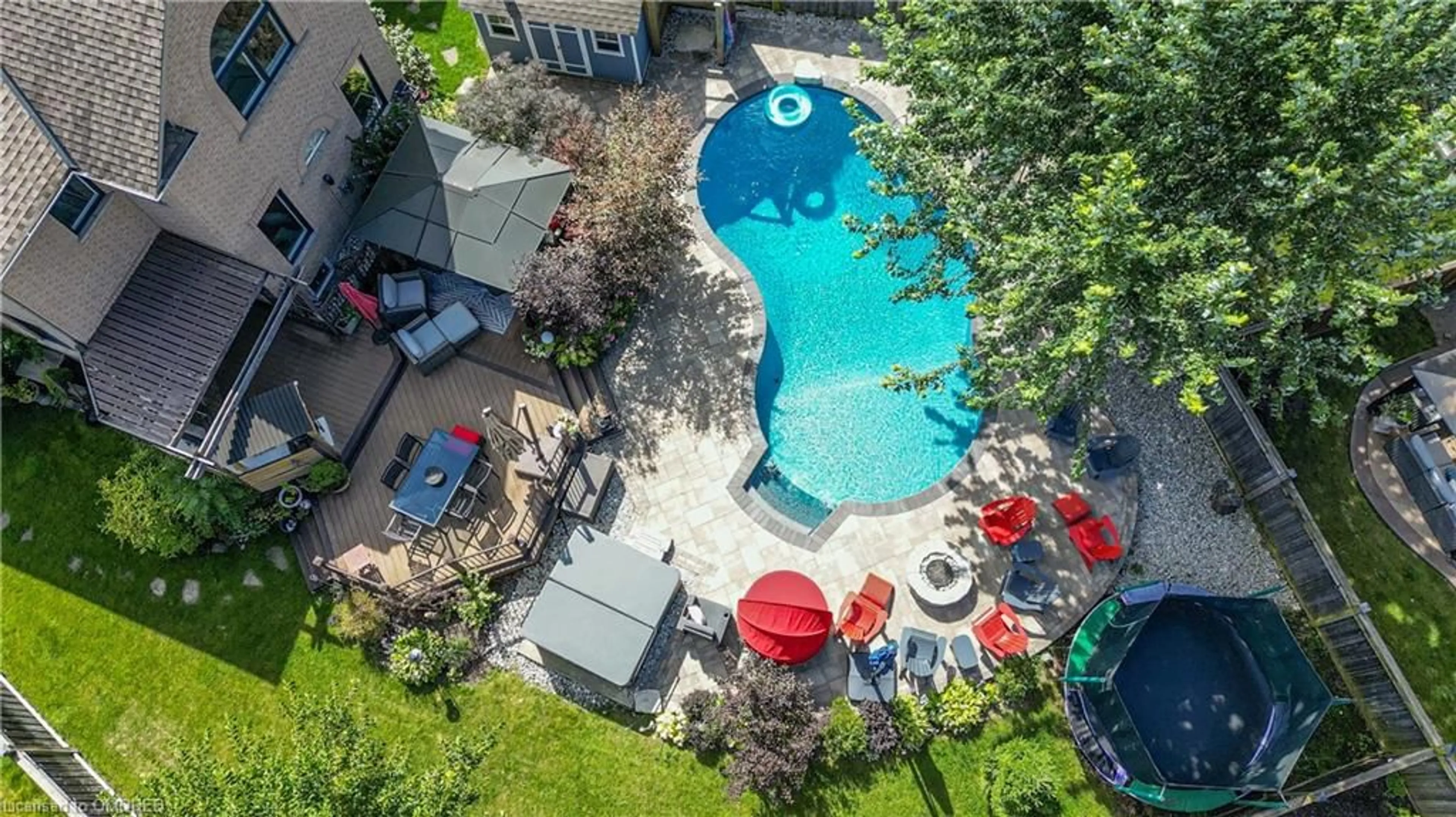 Indoor or outdoor pool for 3410 Robin Hill Cir, Oakville Ontario L6L 6X2