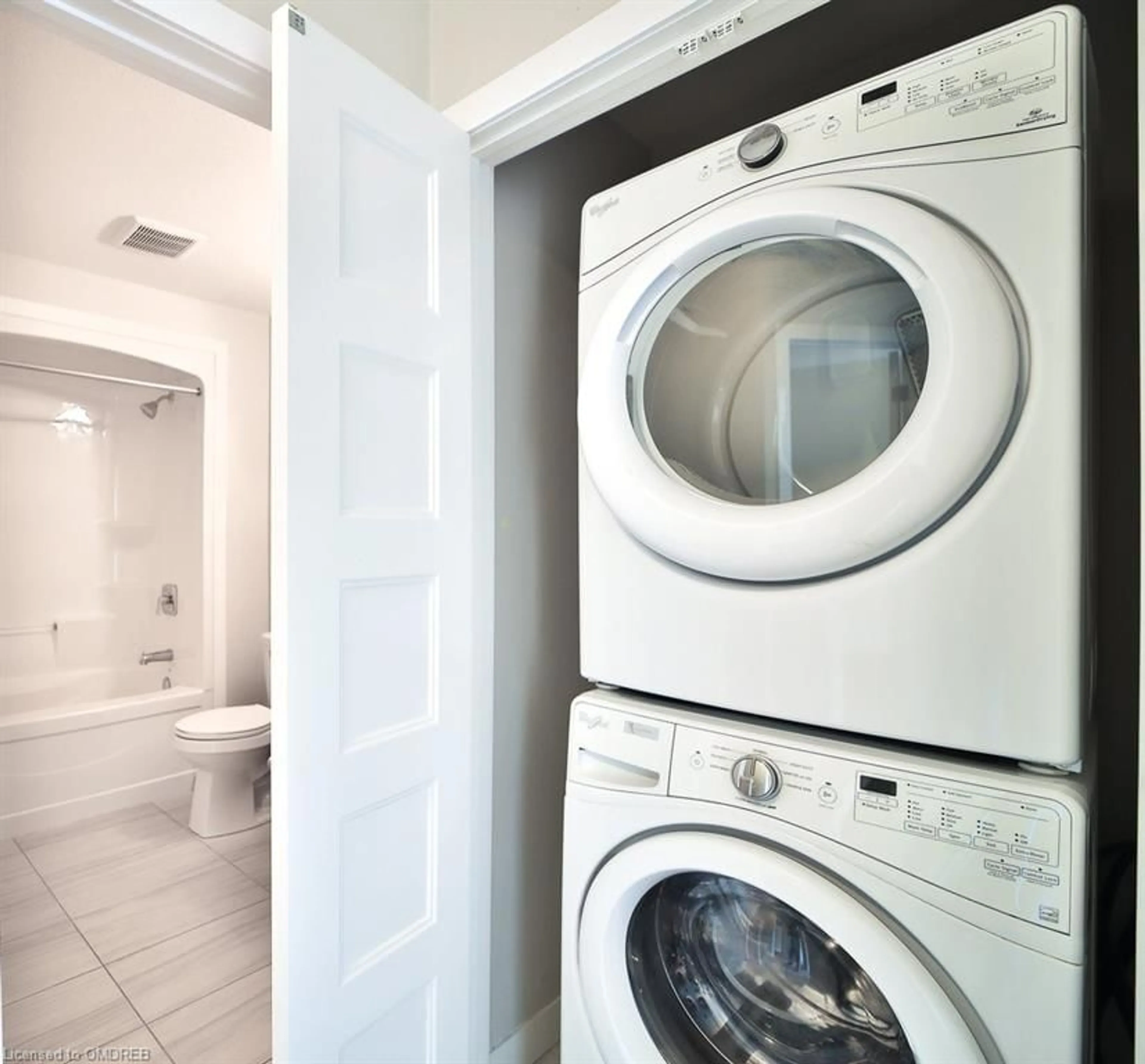 Laundry room for 966 Battery Pk #115, London Ontario N6H 0J7