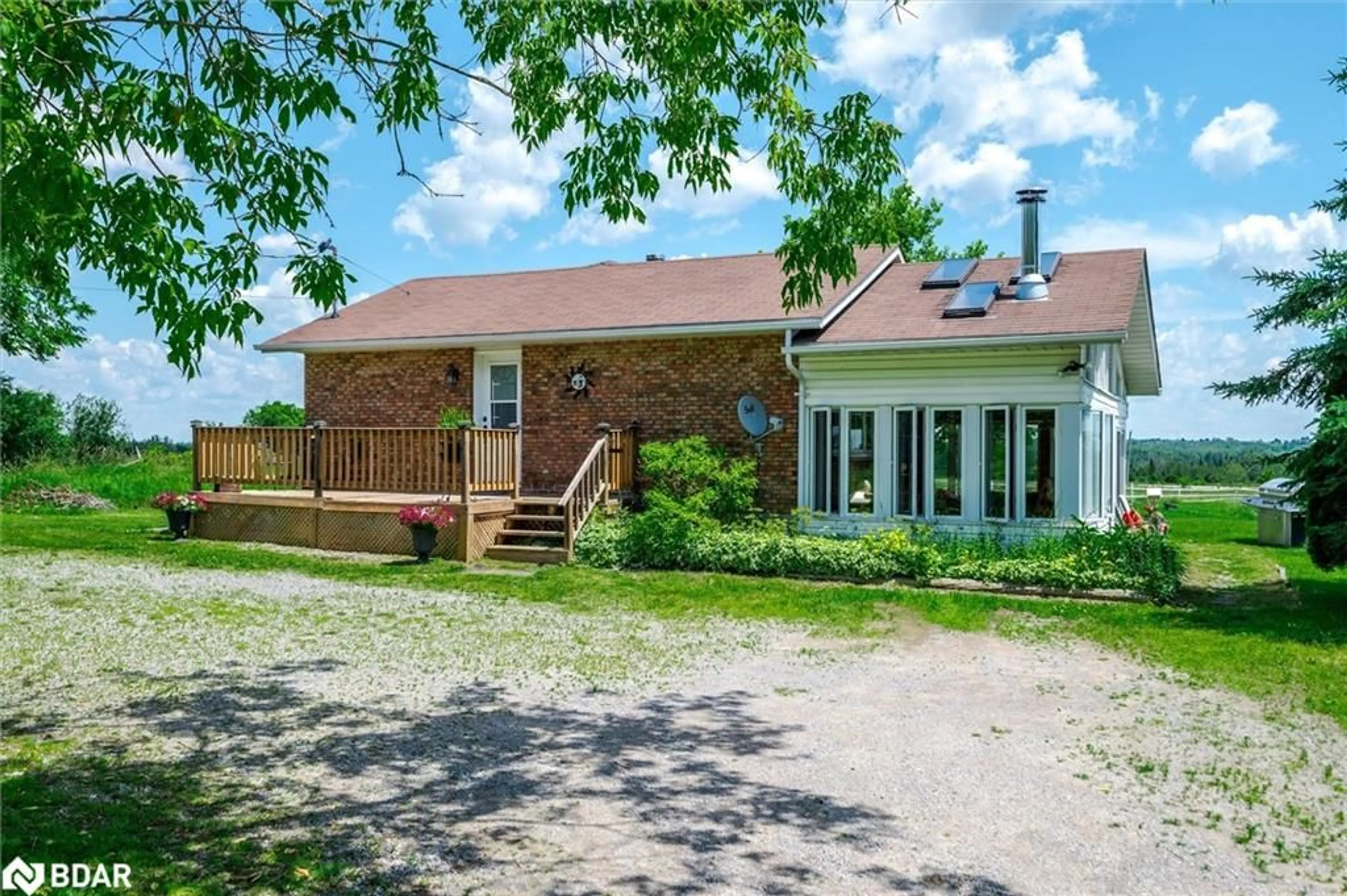 Home with brick exterior material for 506 Cedar Glen Rd, Dunsford Ontario K0M 1L0