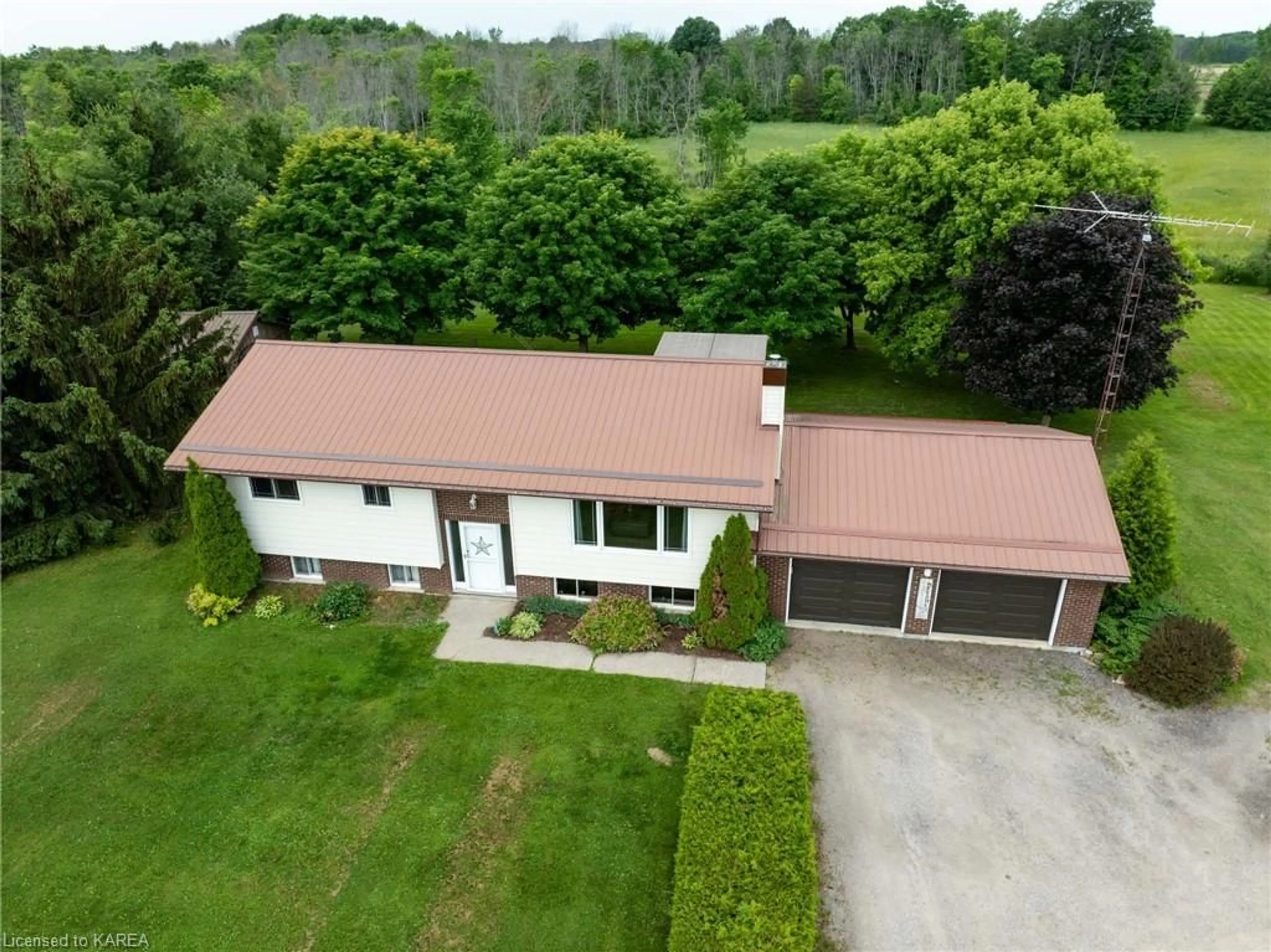 Frontside or backside of a home for 2338 Outlet Rd, Lansdowne Ontario K0E 1L0